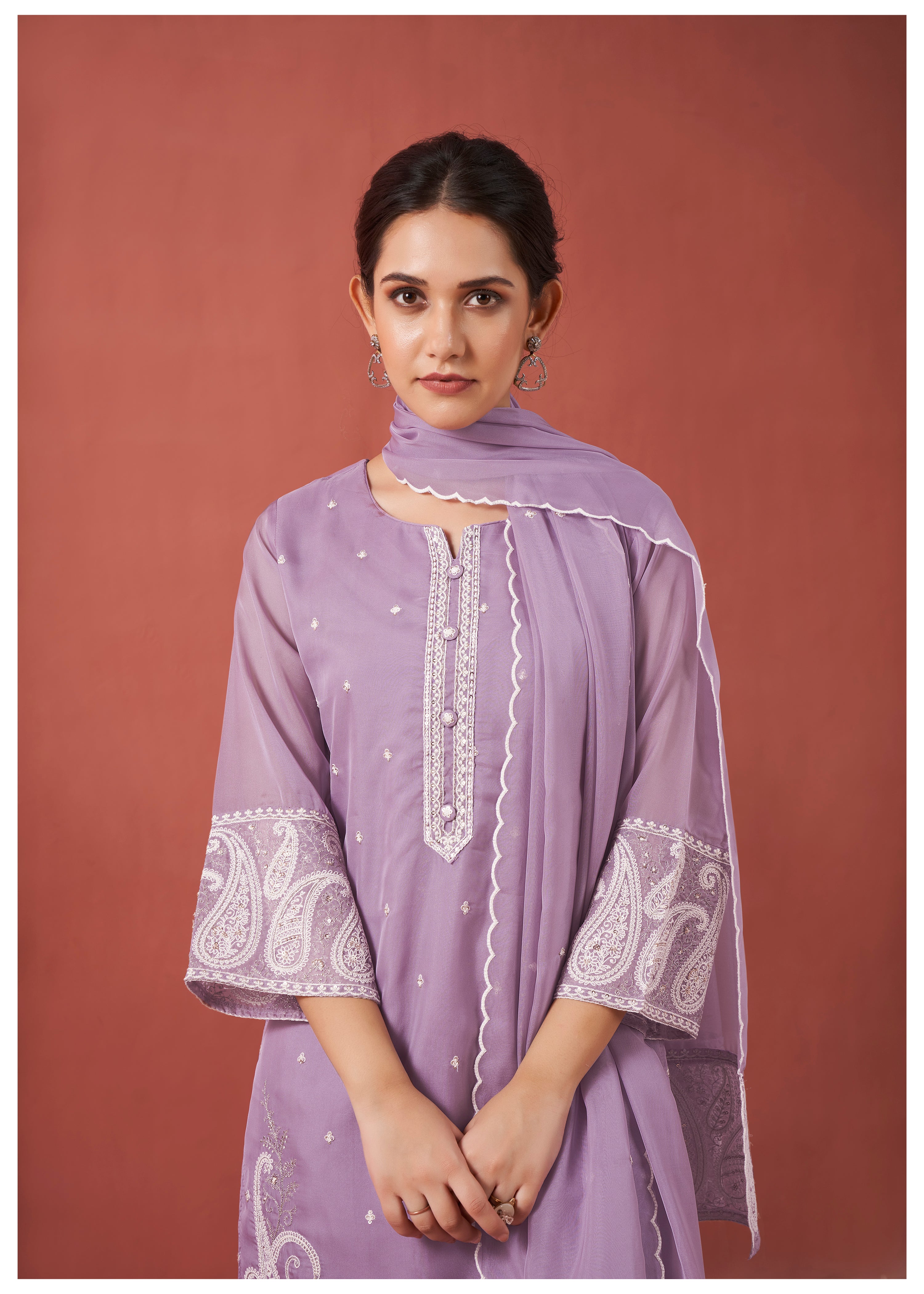 Lilac Paisley Embroidery Organza Ethnic Set With Dupatta