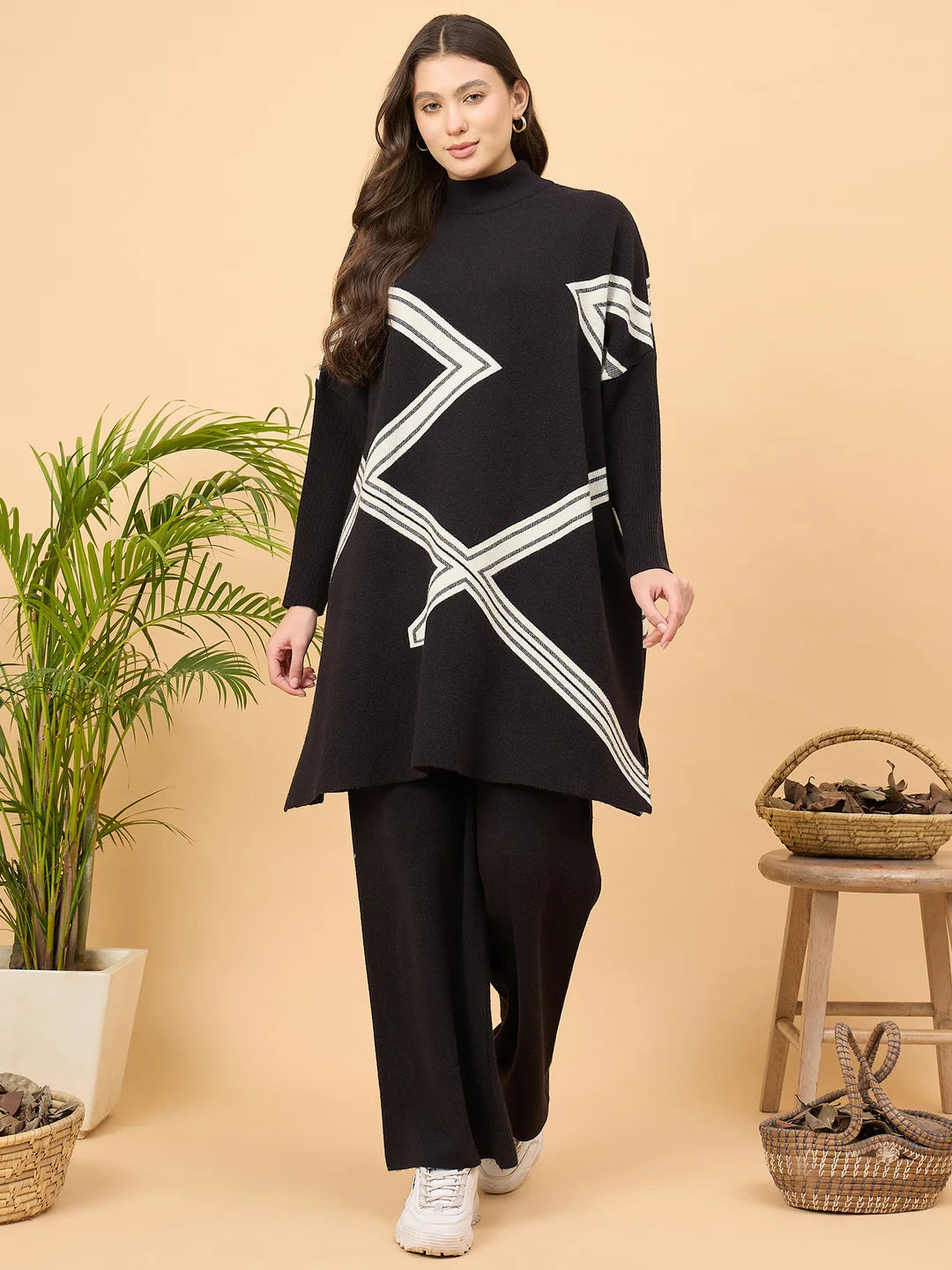 Spink Women's Oversized Winter Co-ord Set – Black & White