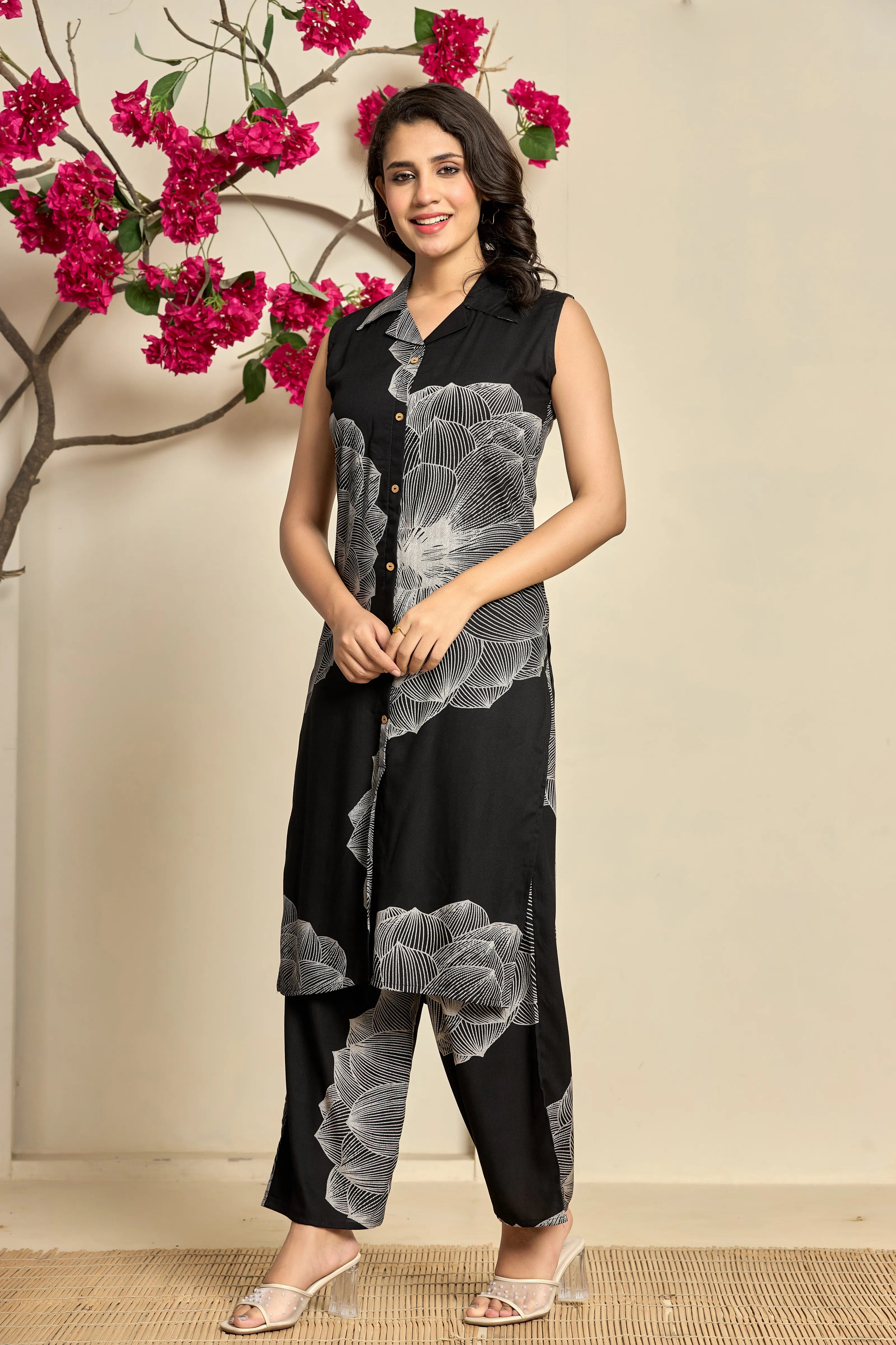 Black Base Grey Floral Kurta Set