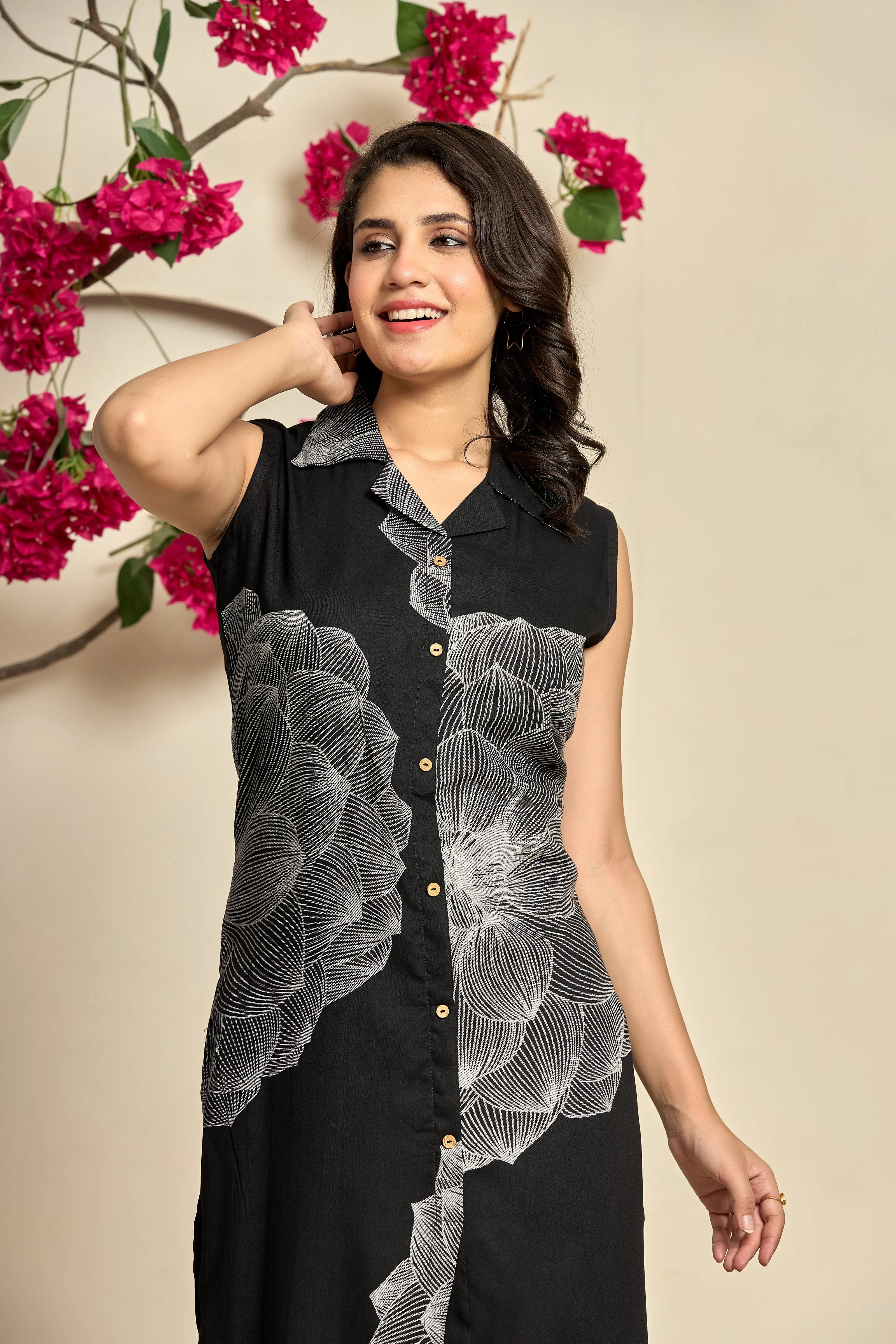 Black Base Grey Floral Kurta Set