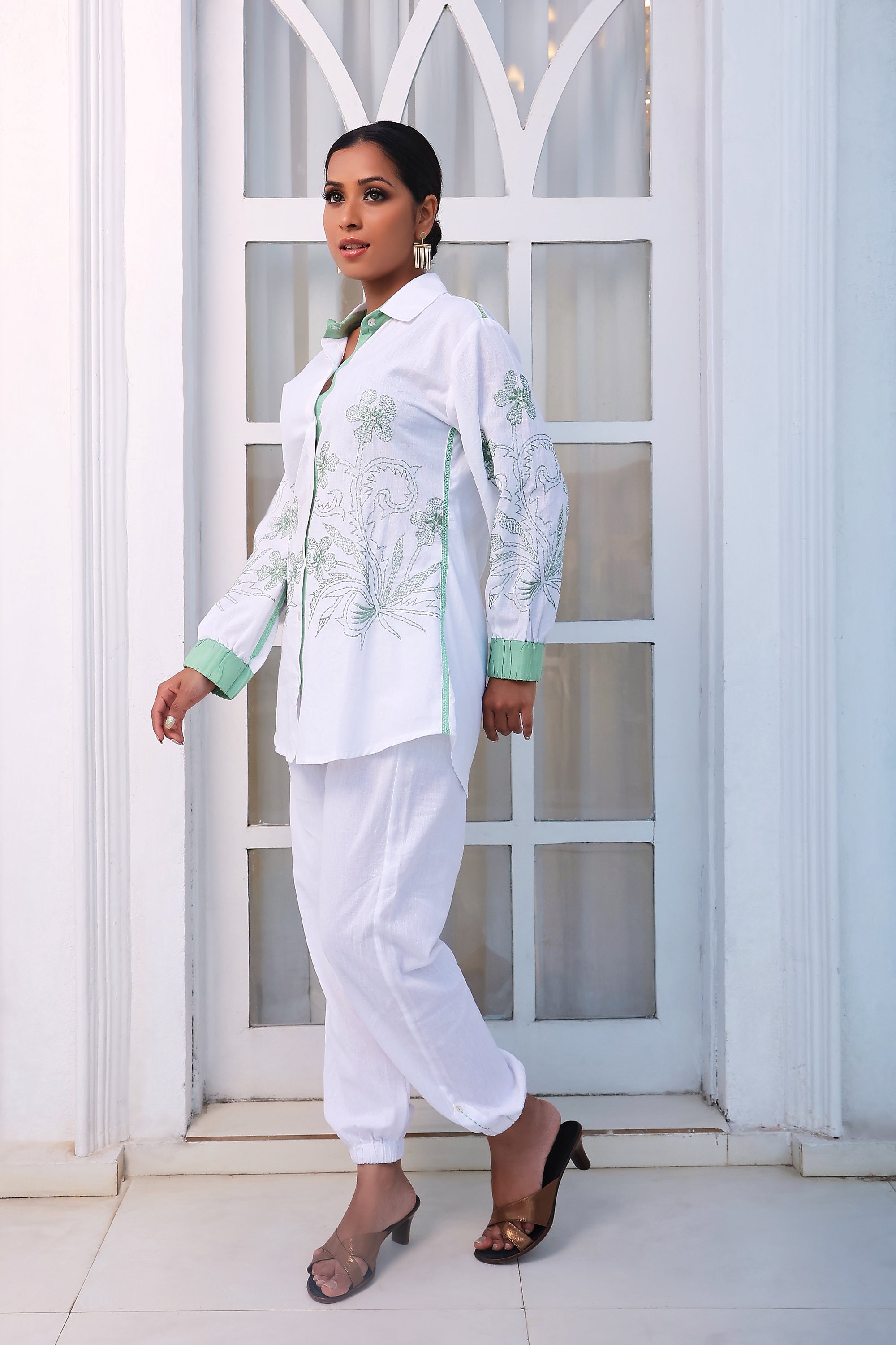 White Shirt Style Tunic With Embroidery - Kaftanize
