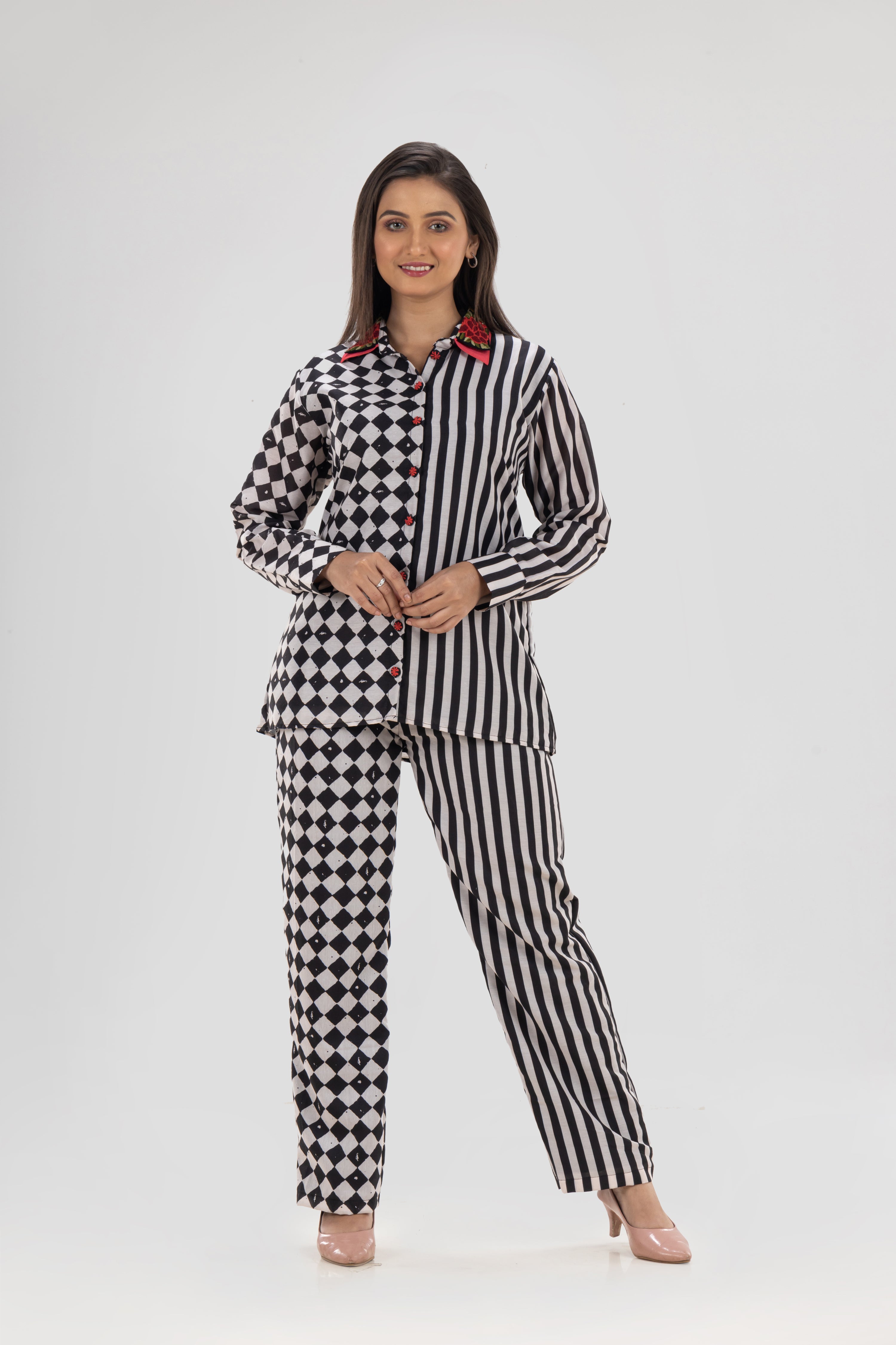 Partial Stripes and Chess Black & White Muslin Co-Ord Set - Kaftanize