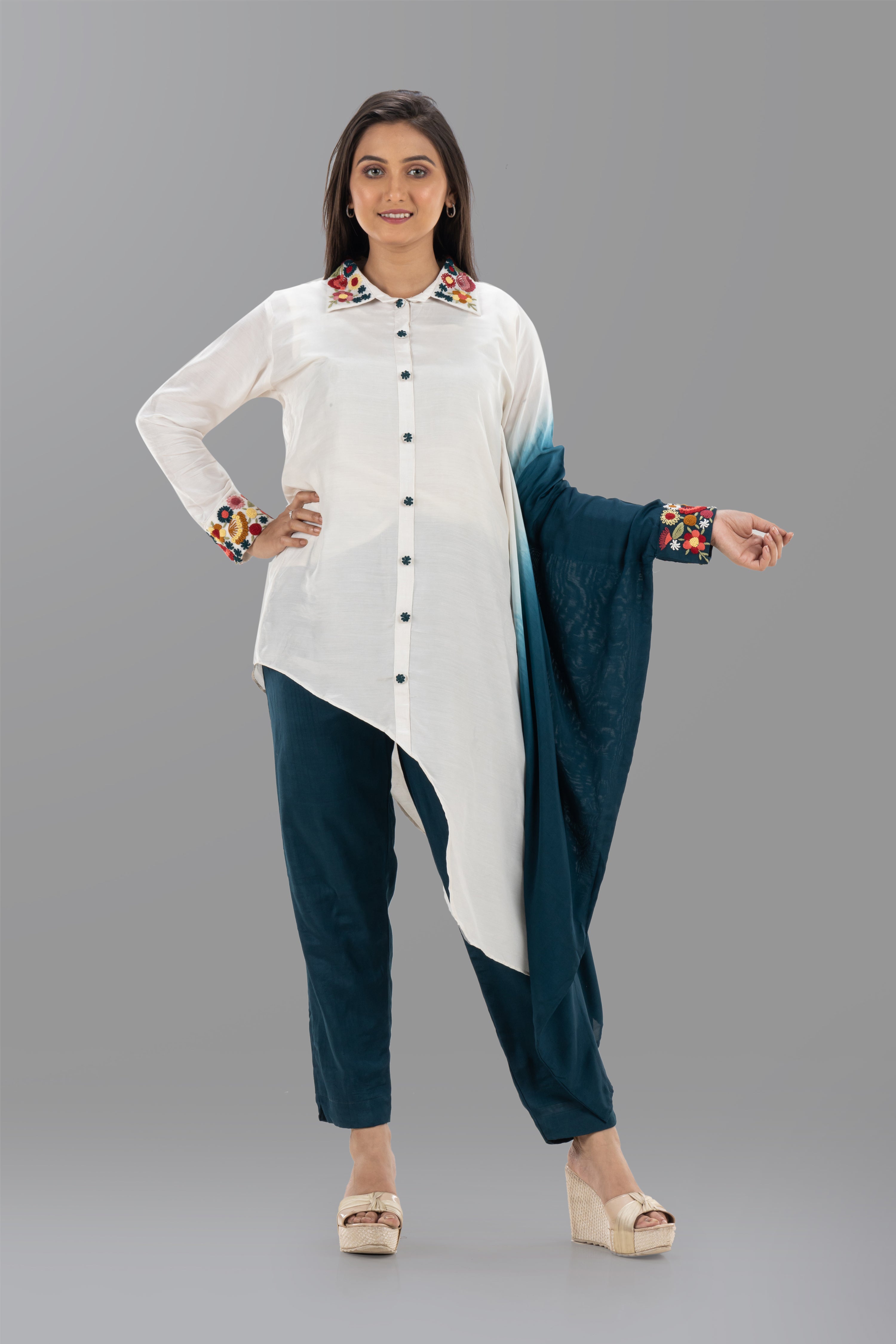 Ayat Embroidered Collar Neck Muslin Co-ord Set