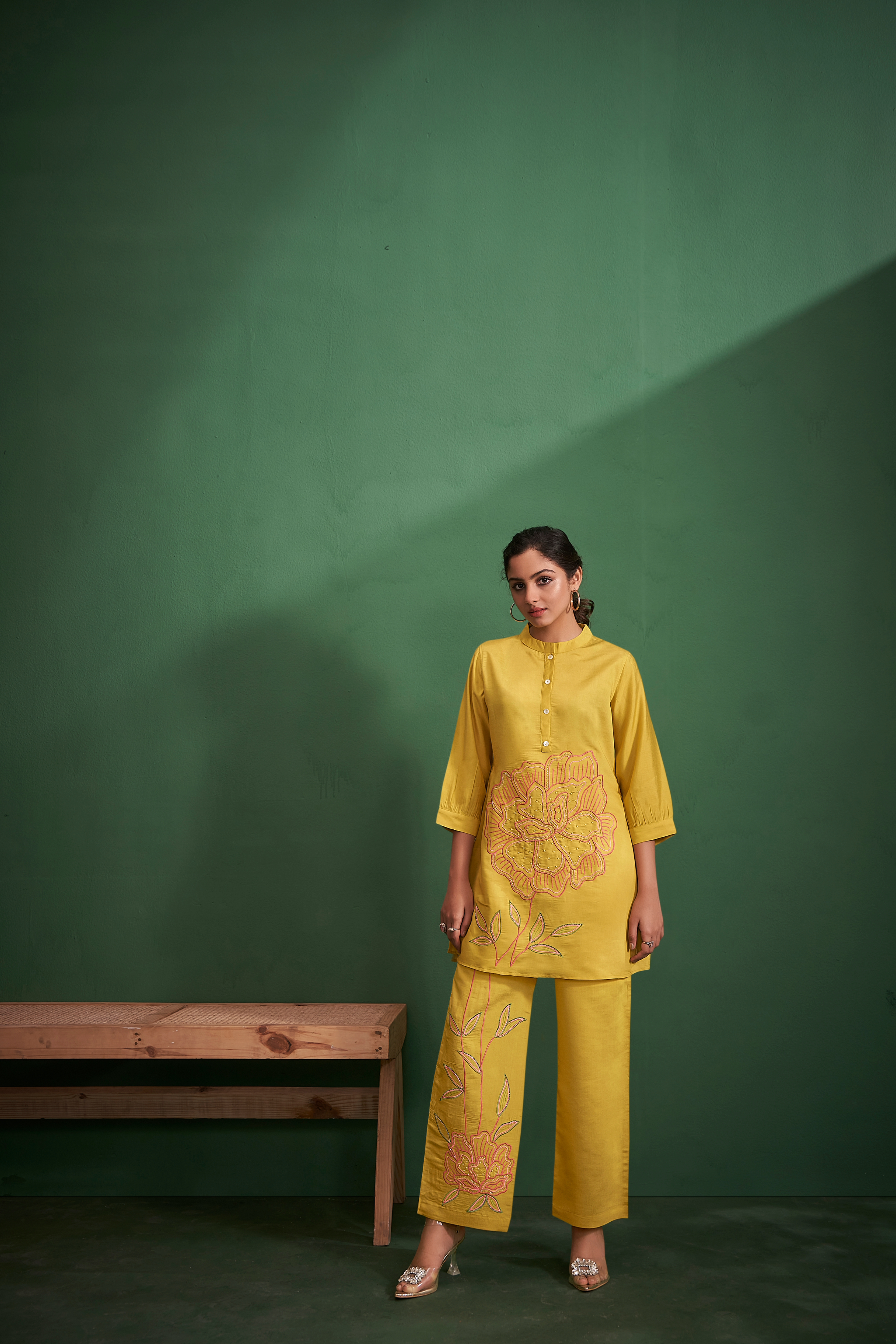 Kaftanize Yellow Embroidered Pink Thread Work Kurta With Embroidered Pants Viscose Co-Ord Set