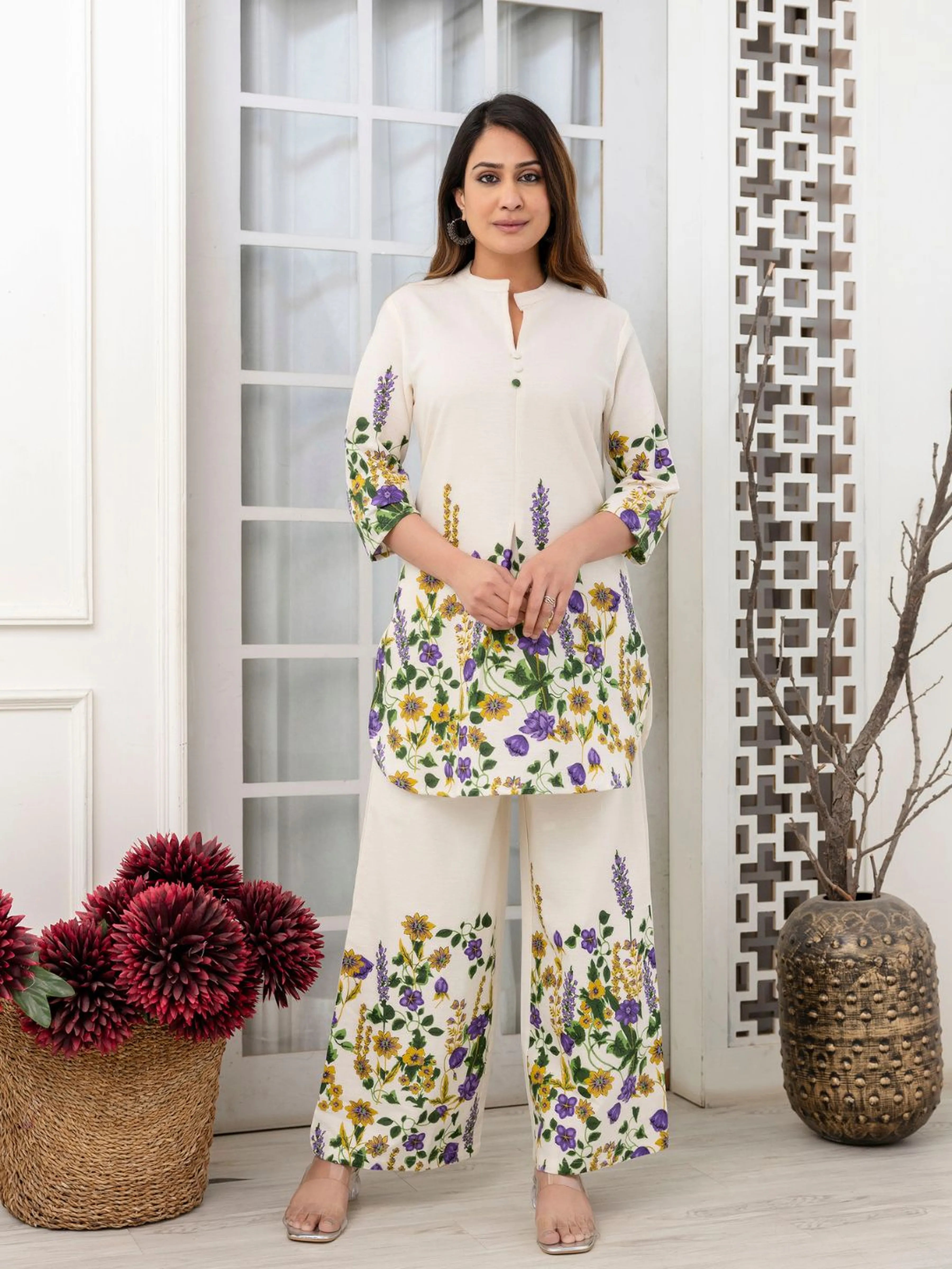 Cream Floral Placement Kurta & Wide-Leg Cotton Flex Co-ord Set