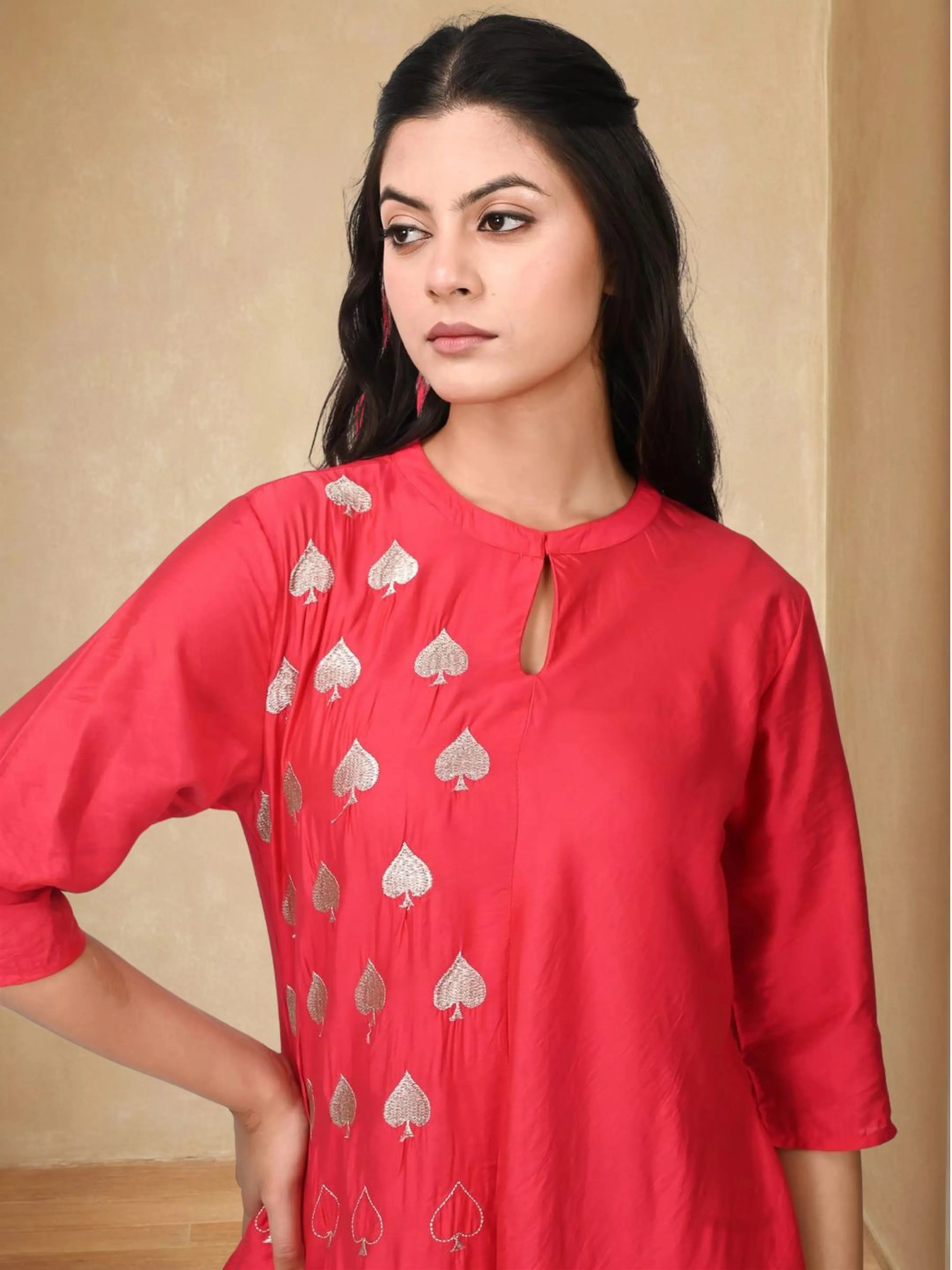 Hot Pink & White Embroidered Spade Motifs Chanderi Silk Co-ord Set