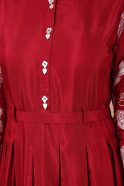 Red Muslin Abstract Print Midi Dress With Belt