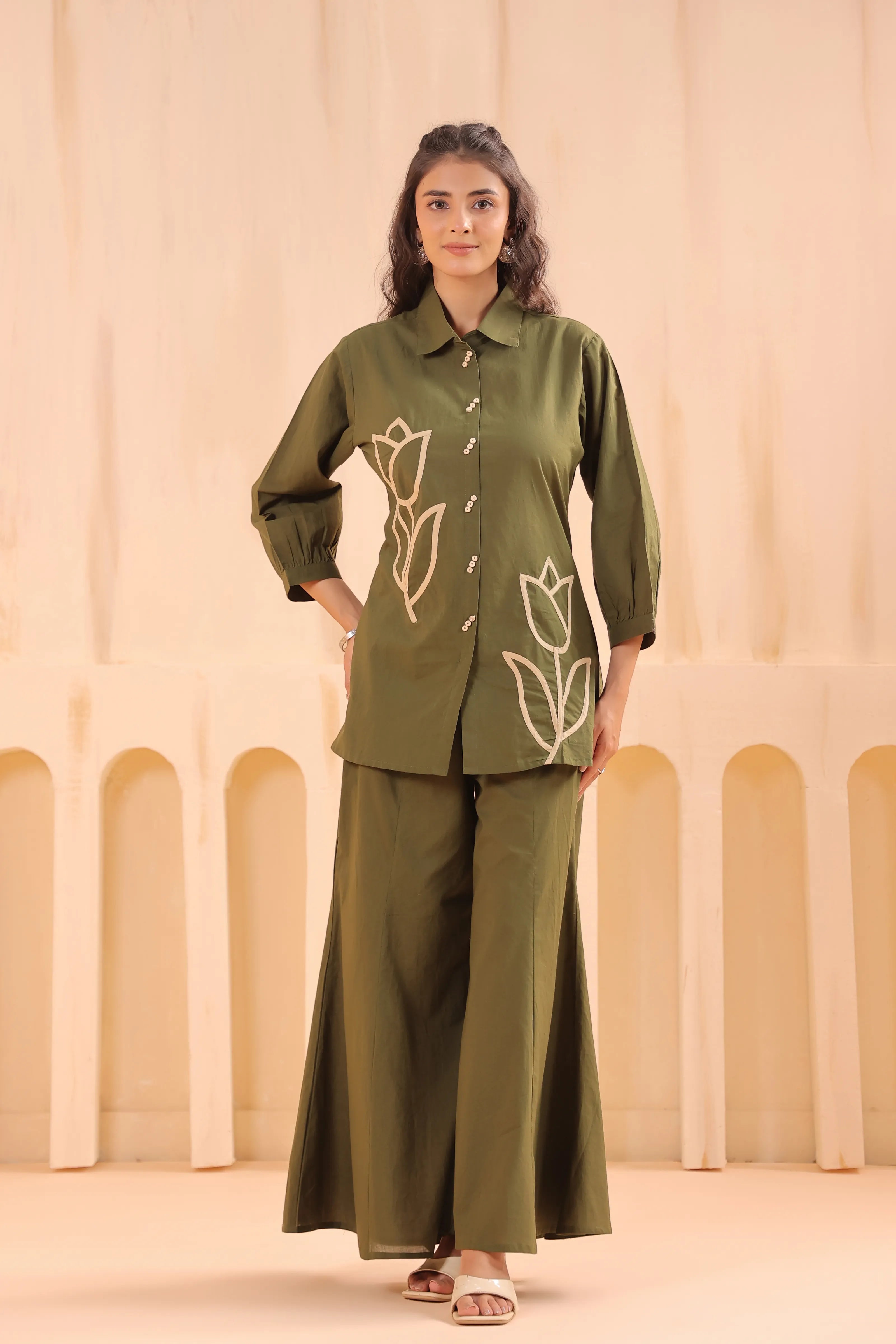 Mehandi Green Cotton Co-Ord Set with Rosebud Embroidery