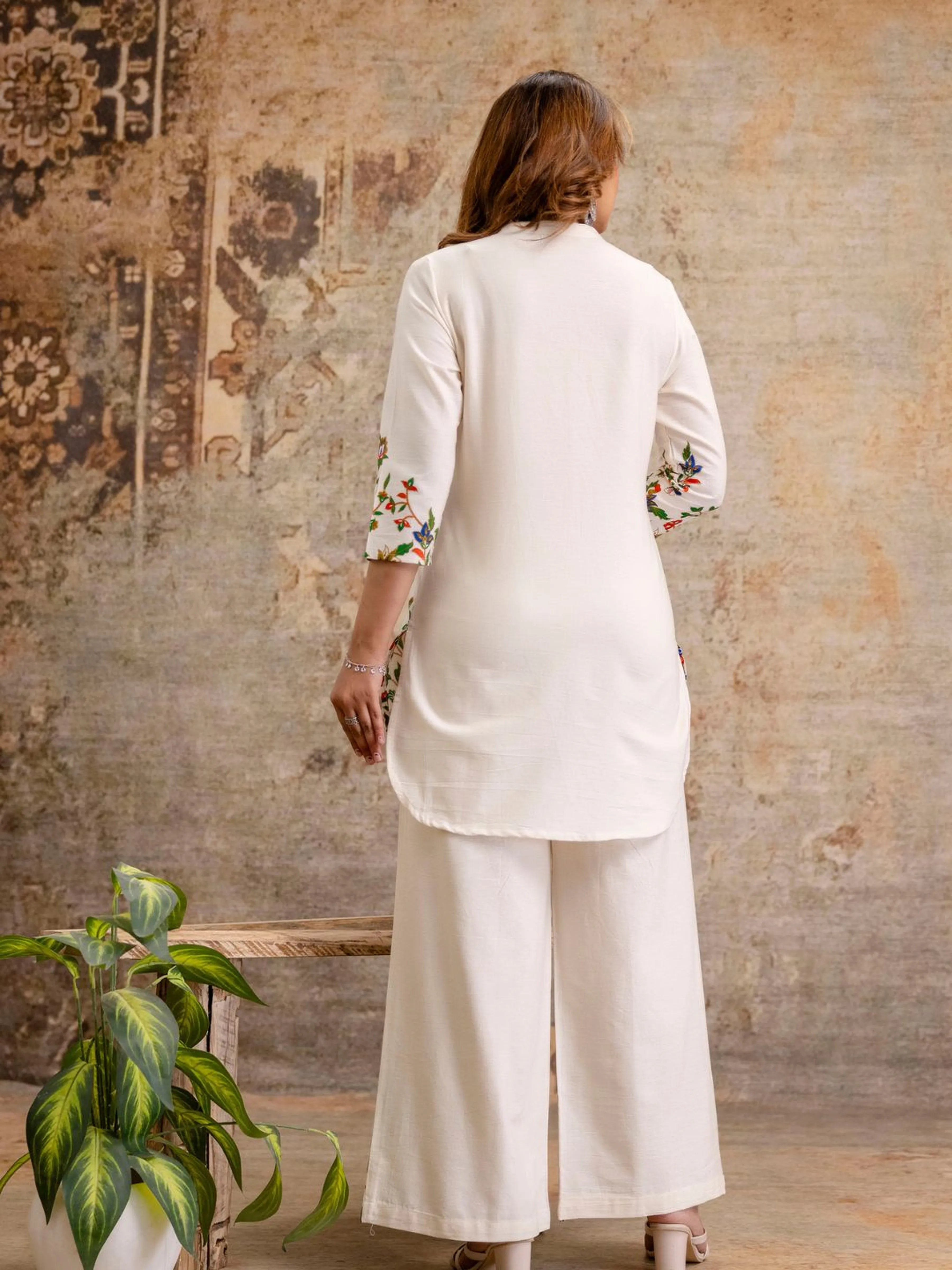 Cream Multicolour Botanical Kurta & Wide-Leg Co-ord Set in Cotton Flex