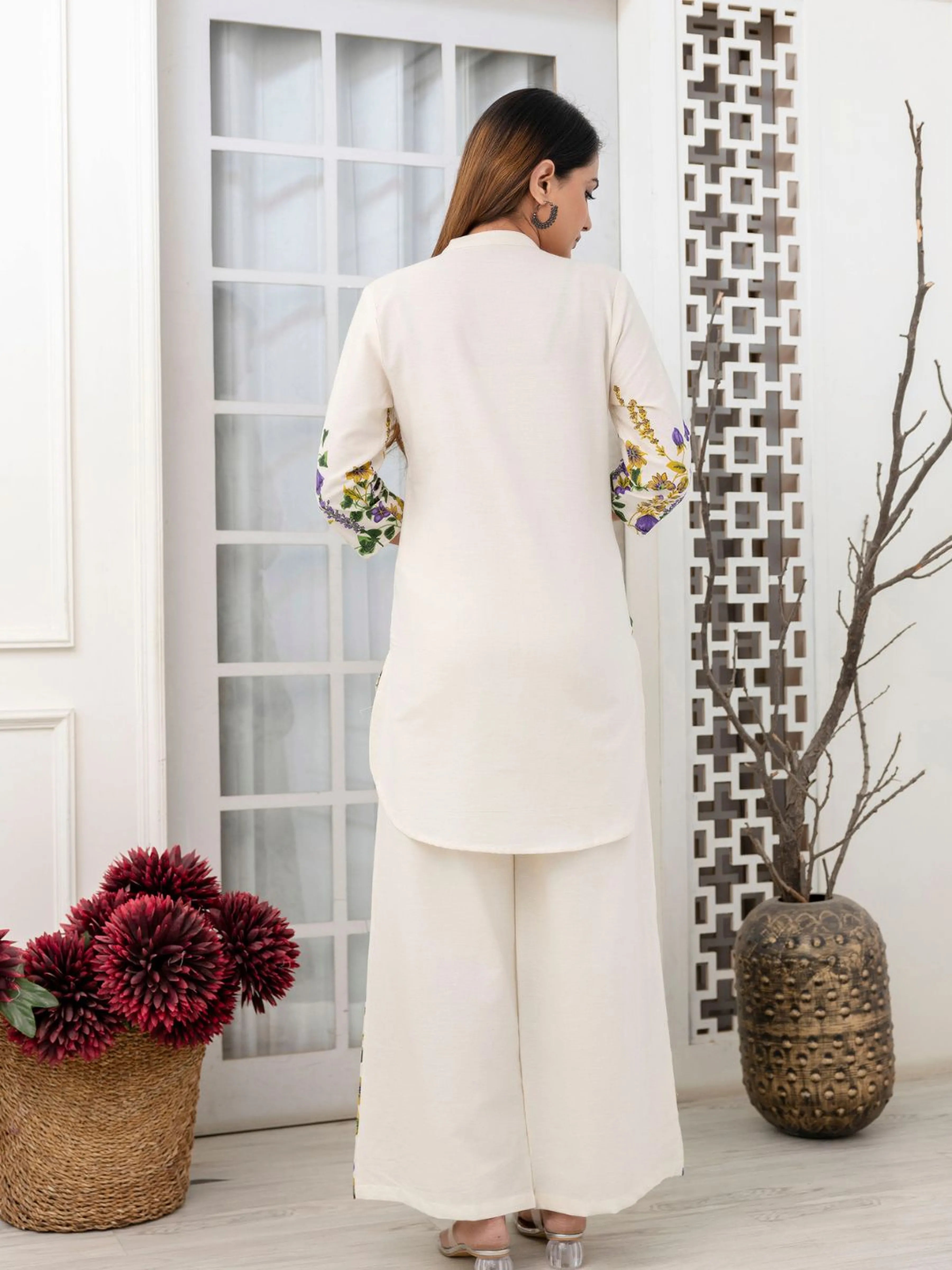 Cream Floral Placement Kurta & Wide-Leg Cotton Flex Co-ord Set