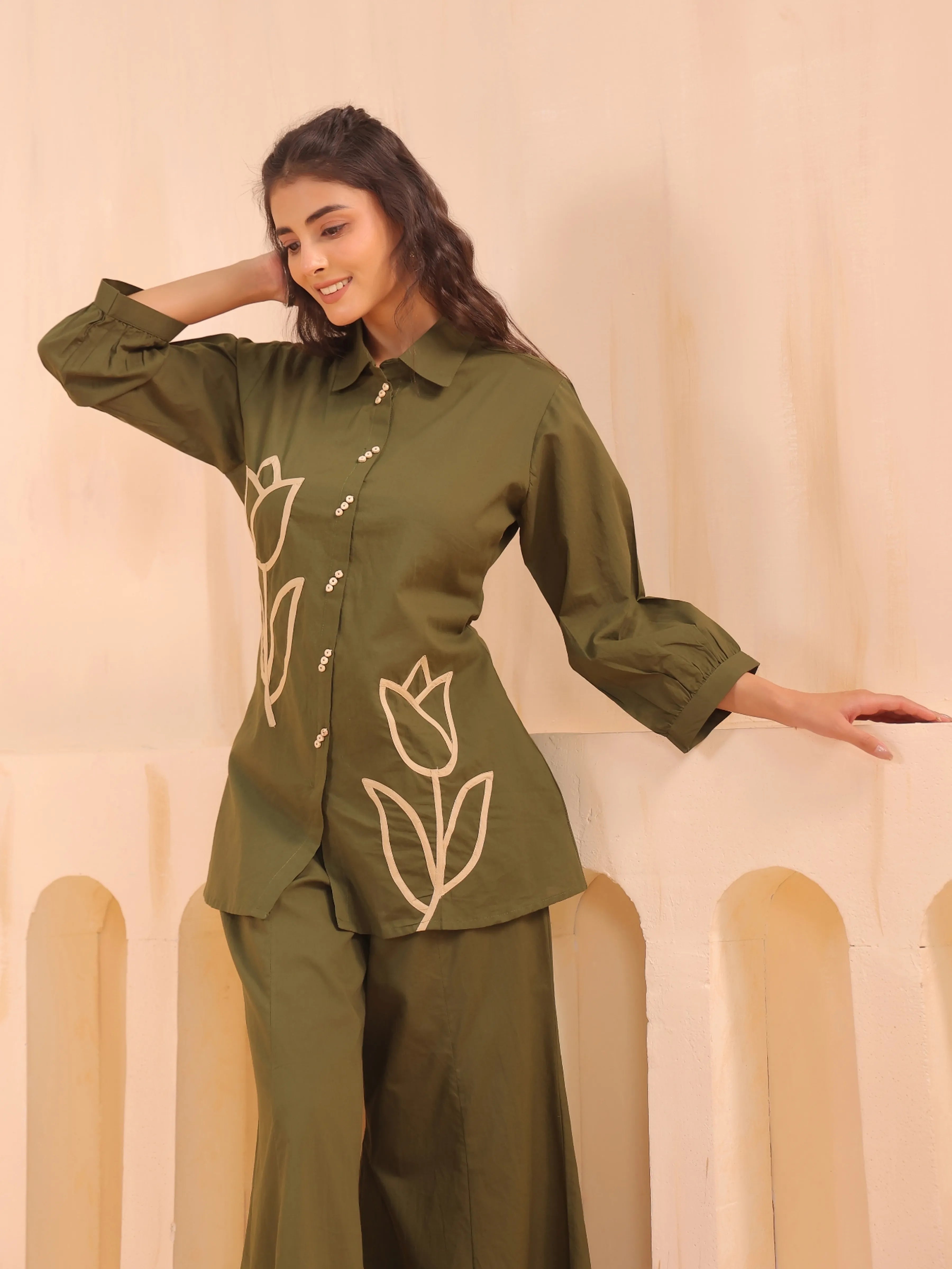 Mehandi Green Cotton Co-Ord Set with Rosebud Embroidery