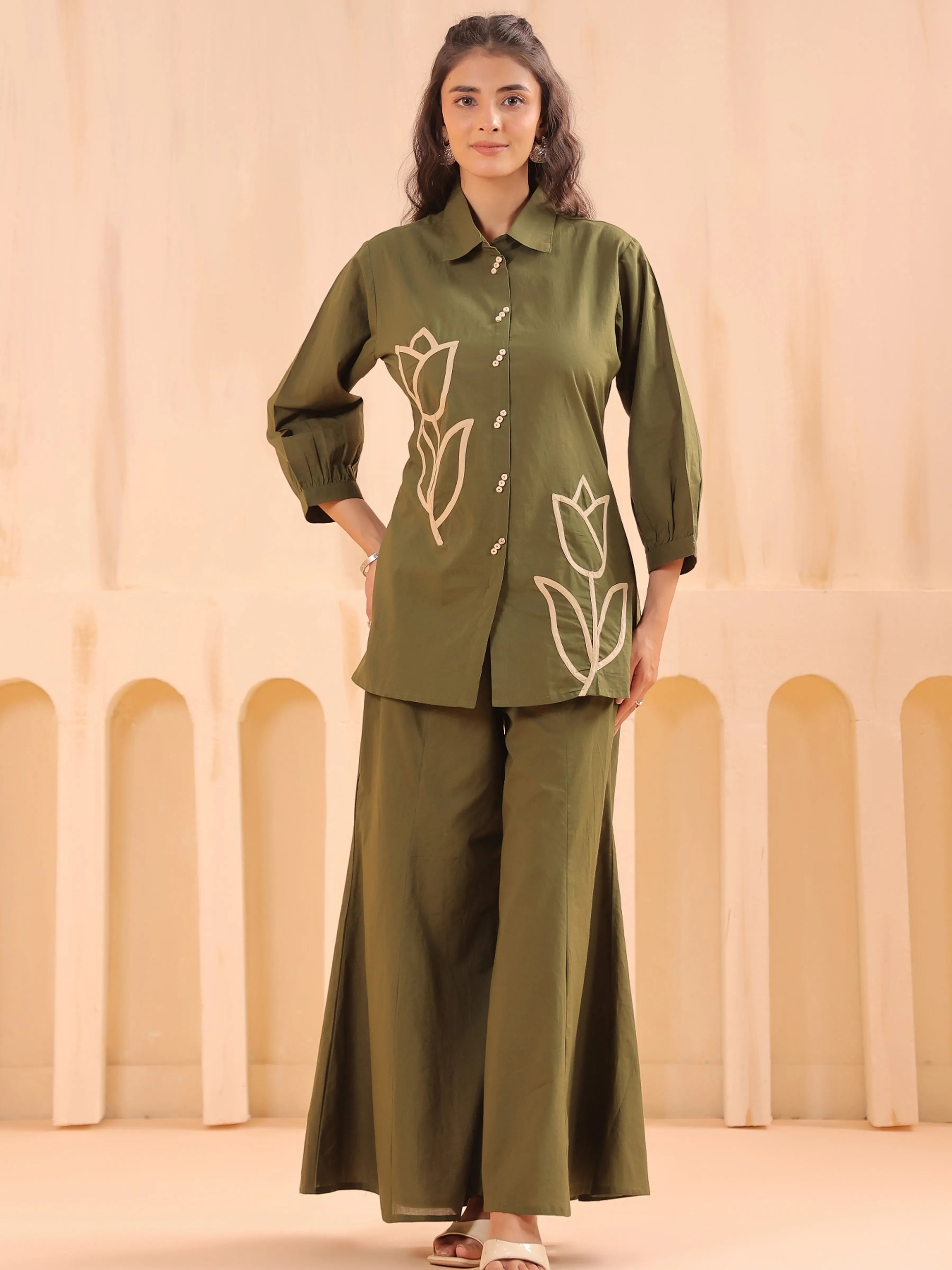 Mehandi Green Cotton Co-Ord Set with Rosebud Embroidery