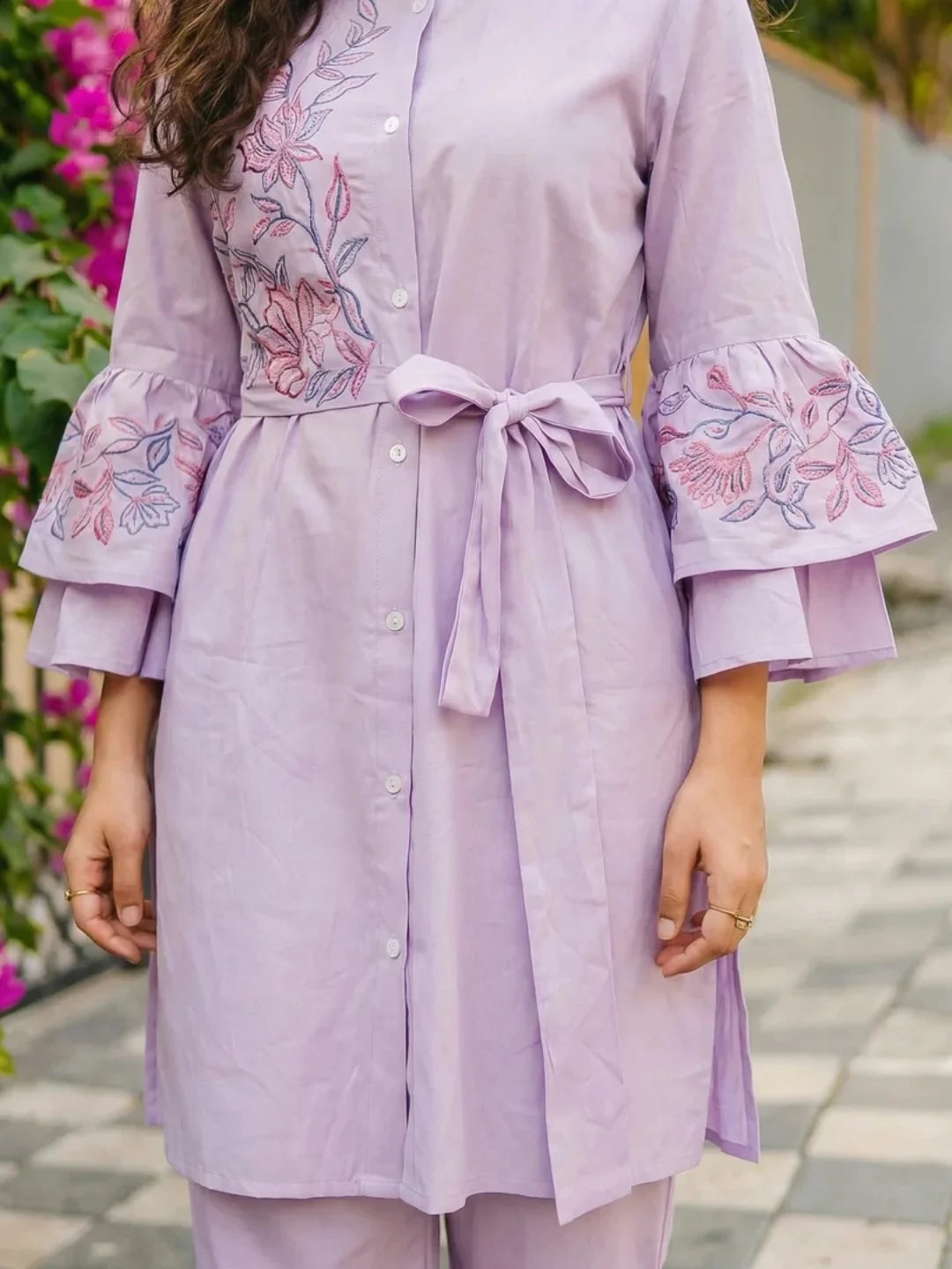 Lavender Pink Embroidered Tunic & Trouser Set With Belt
