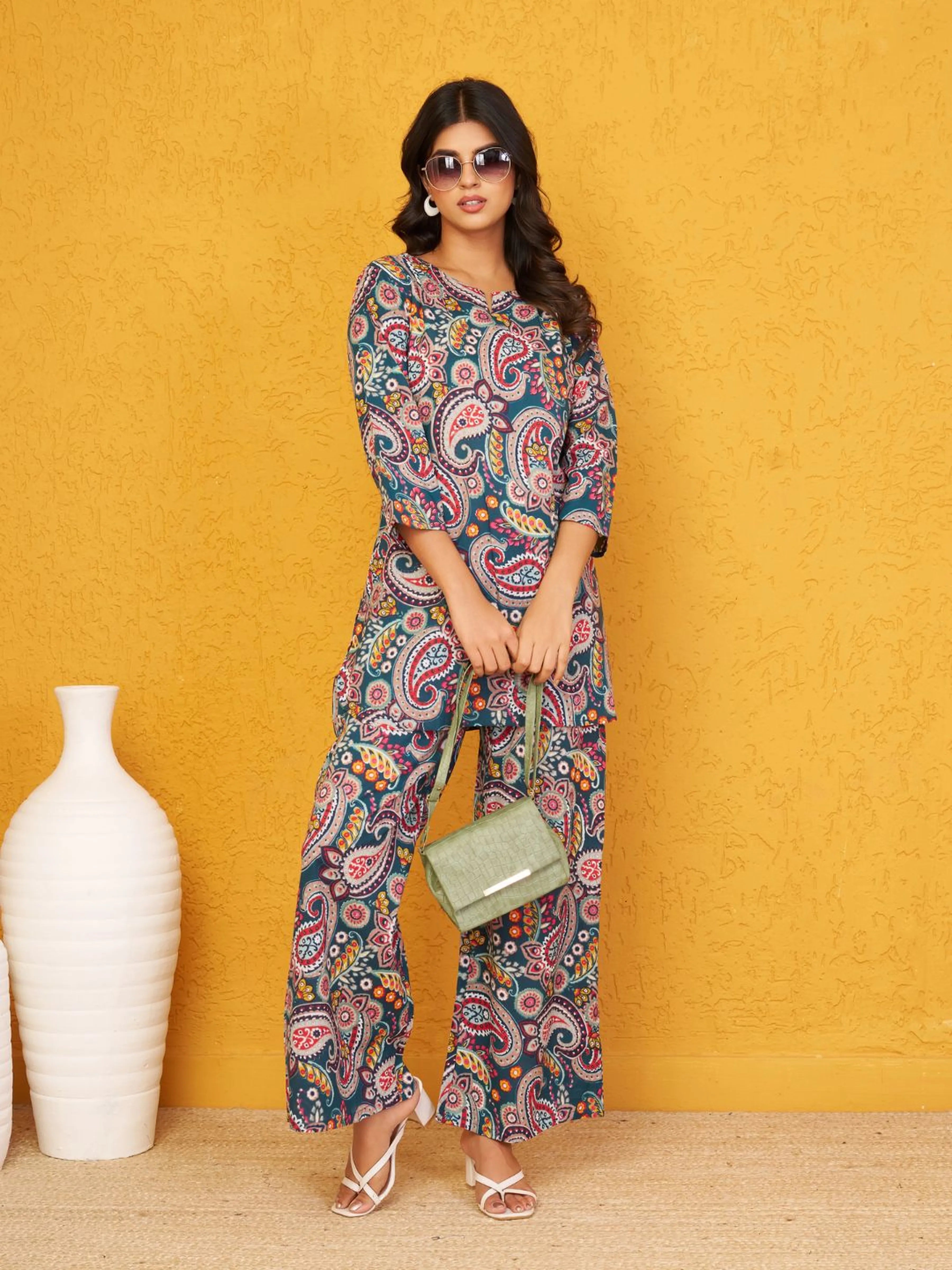 Multicolor Paisley Co-ord Set in Cotton Cambric