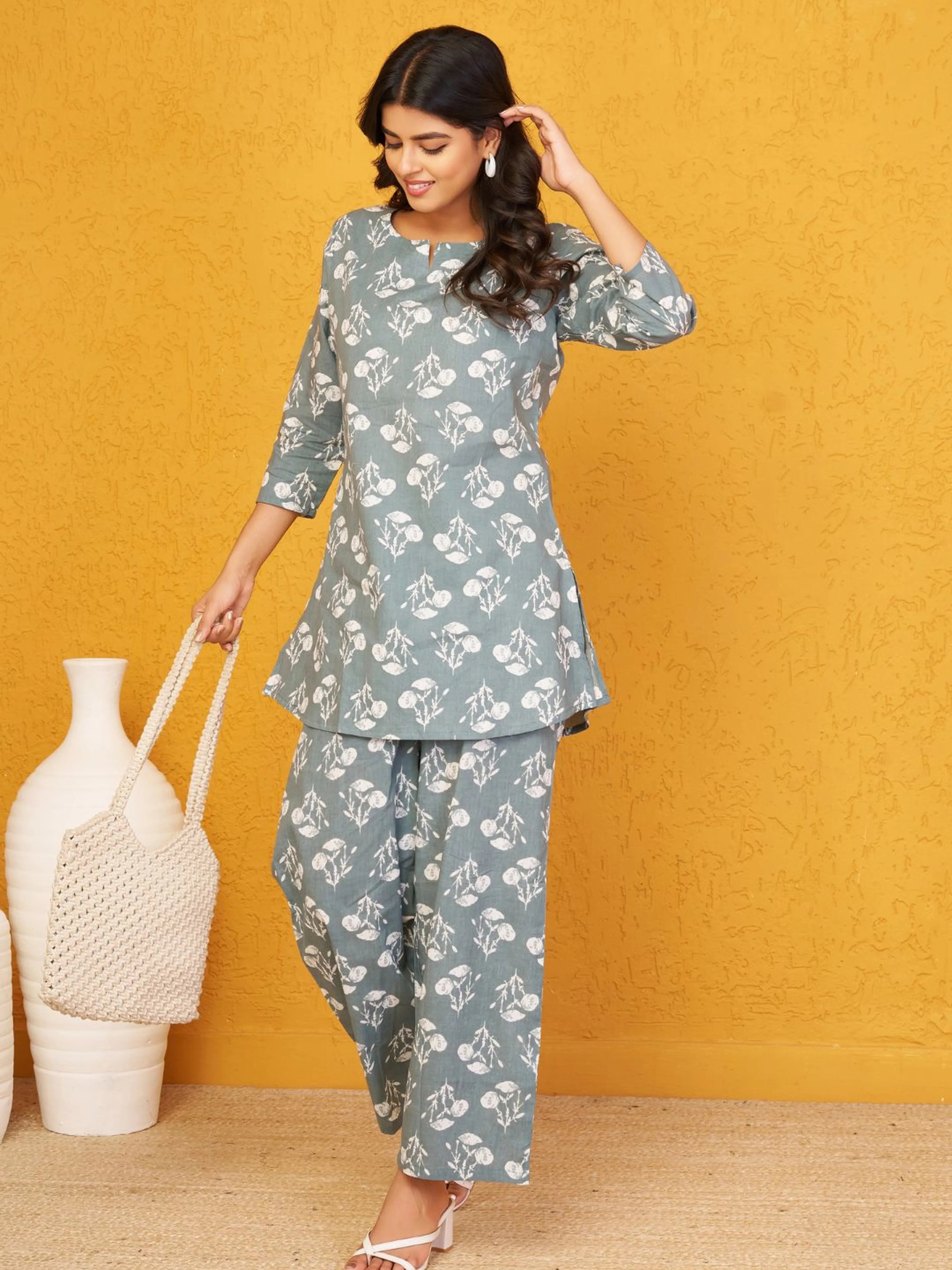 Grey Green Floral Print Co-ord Set in Cotton Cambric