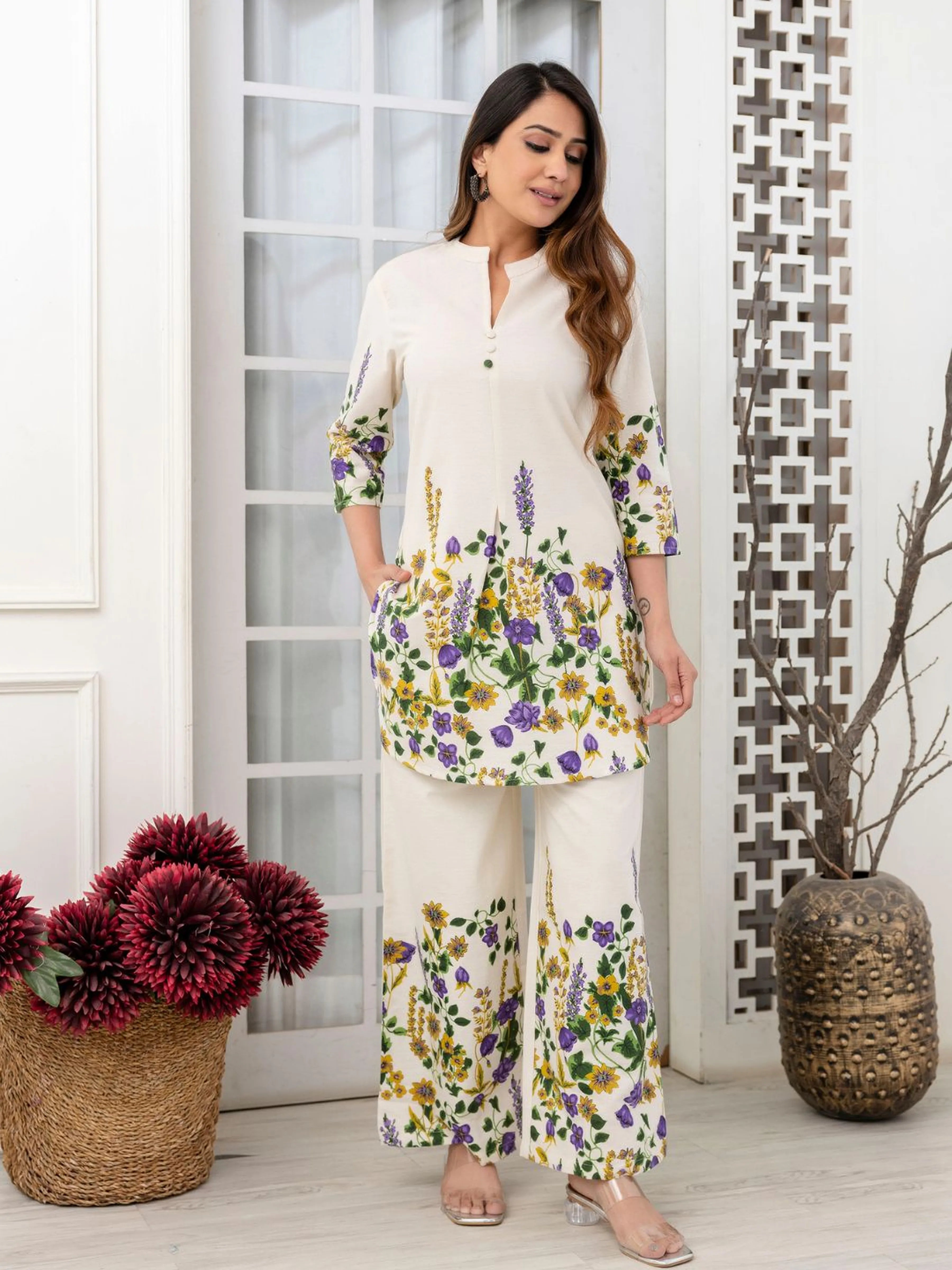 Cream Floral Placement Kurta & Wide-Leg Cotton Flex Co-ord Set