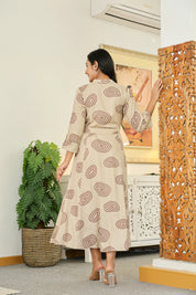 Stone Grey Long Dress with Belt & Concentric Prints in Viscose