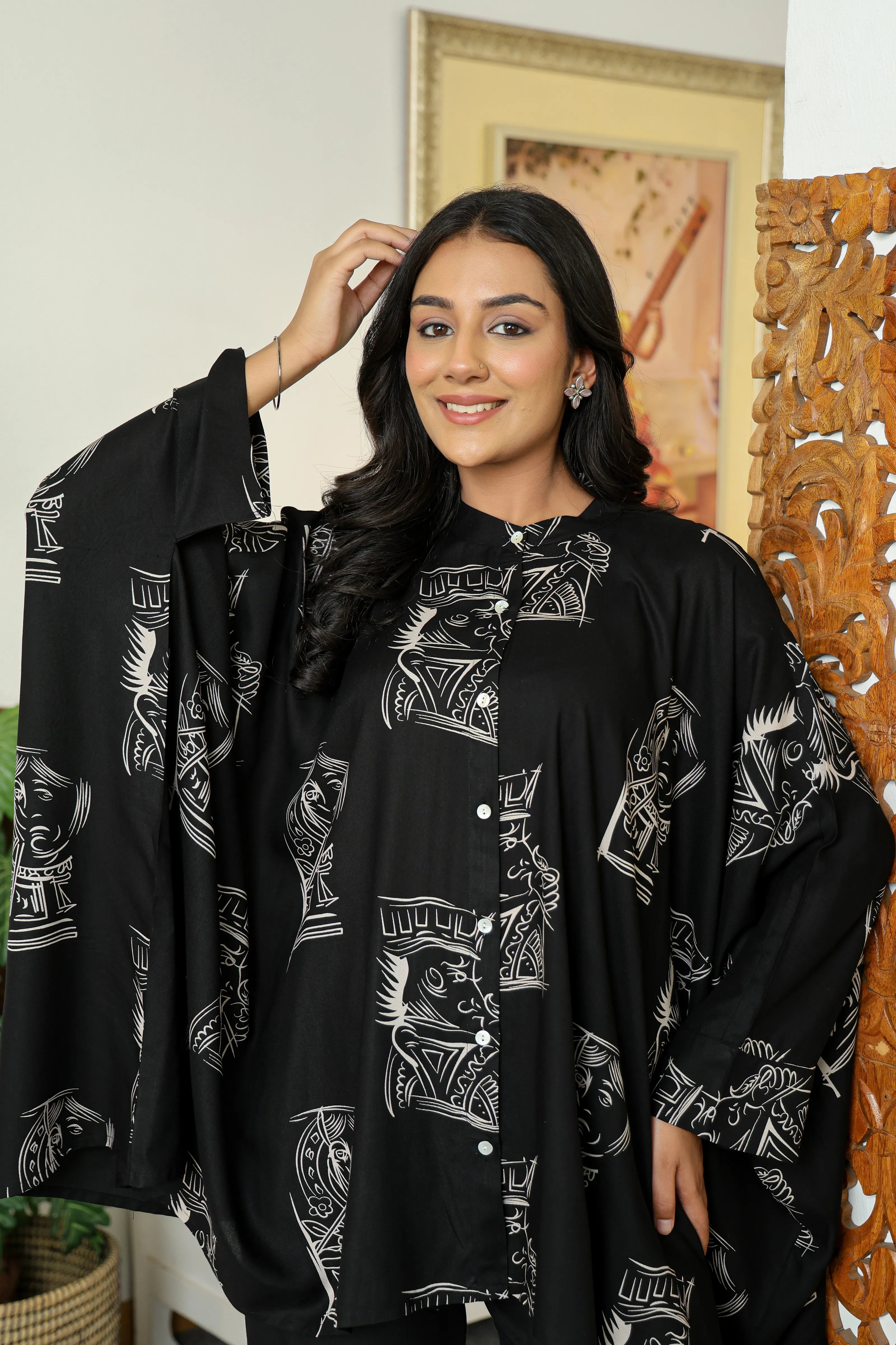 Black Base Cream King & Queen Print Kimono Co-ord Set