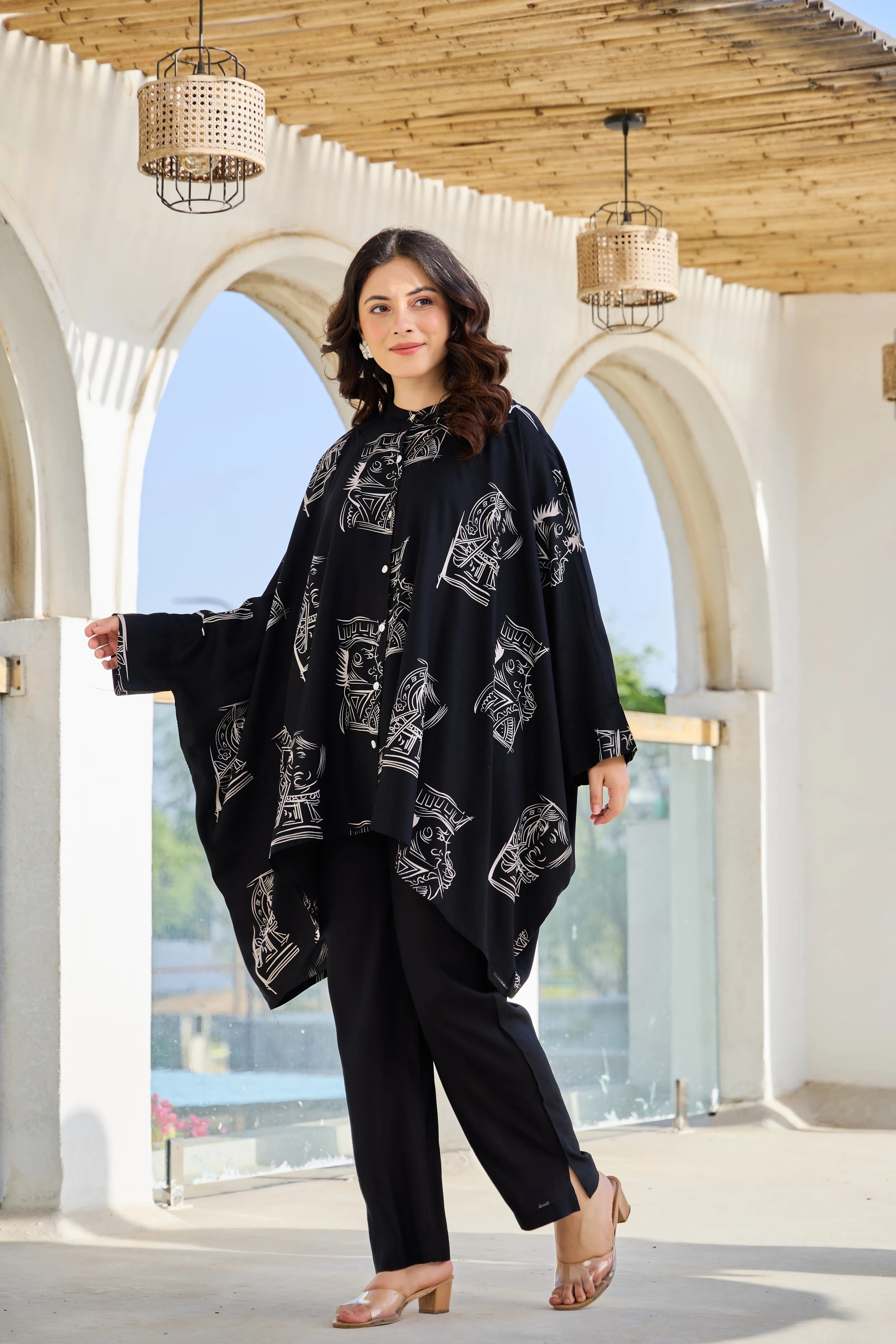 Black Base Cream King & Queen Print Kimono Co-ord Set