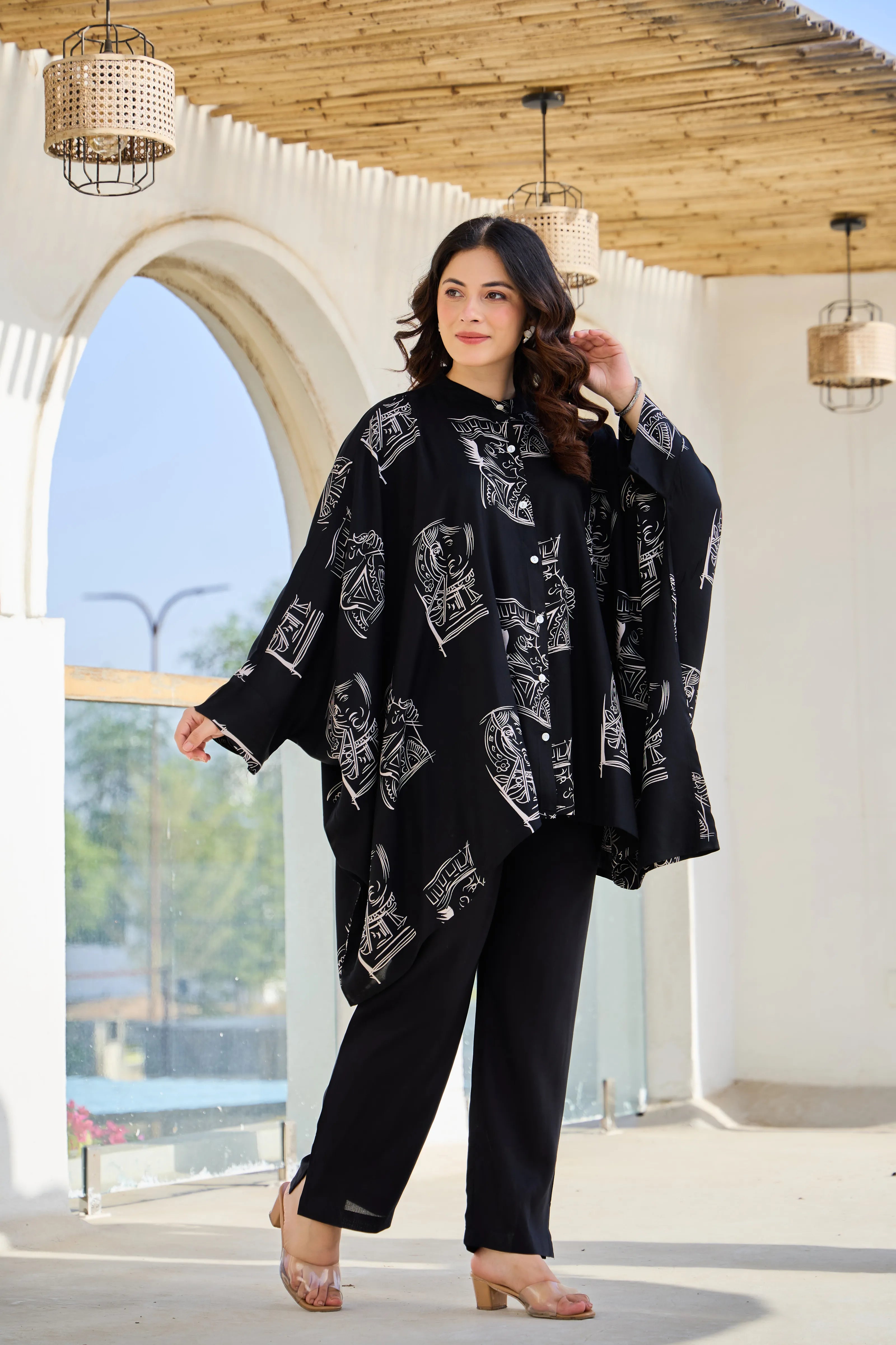 Black Base Cream King & Queen Print Kimono Co-ord Set