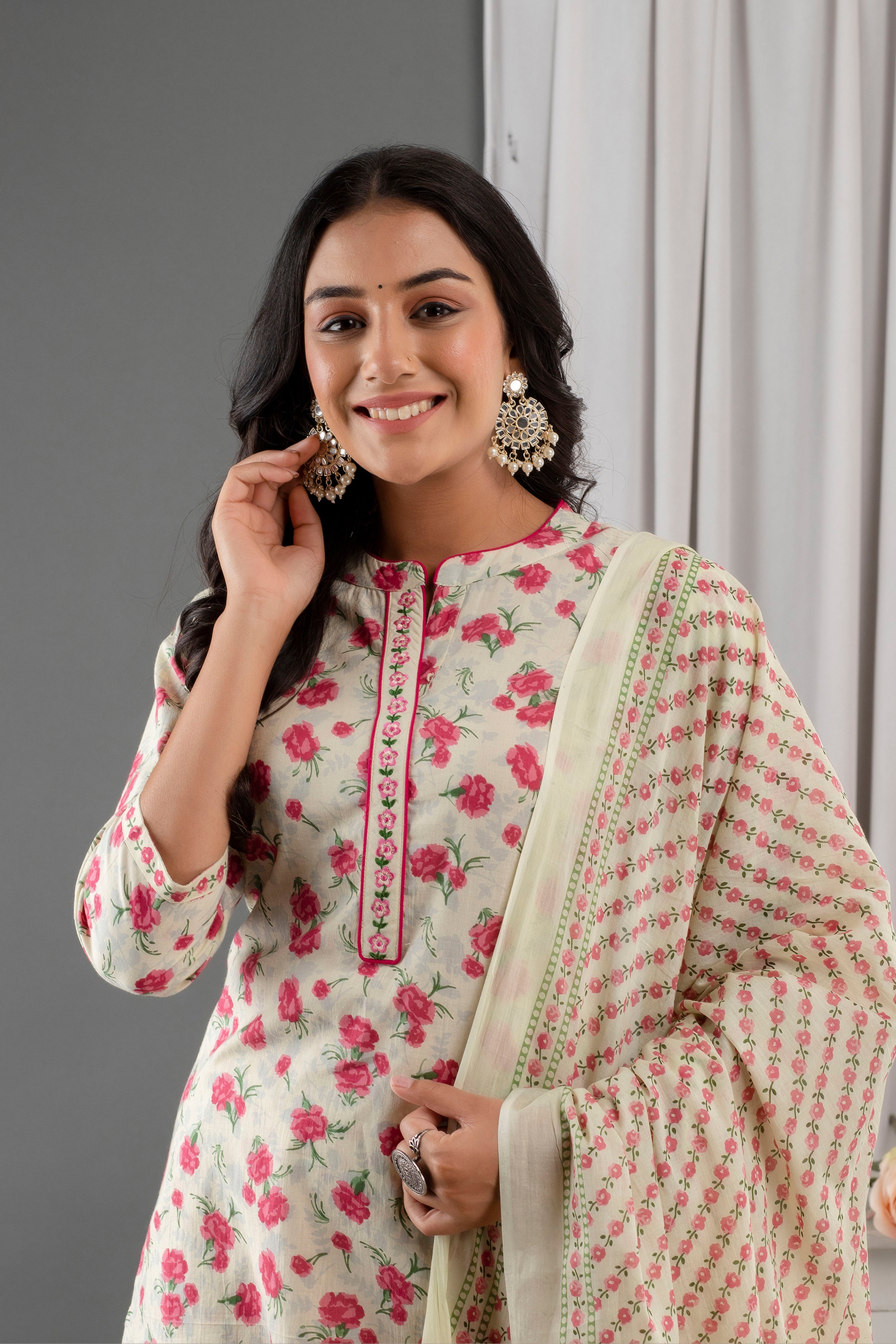 Off White Floral Printed Cotton Kurta with Trousers & With Dupatta - Kaftanize