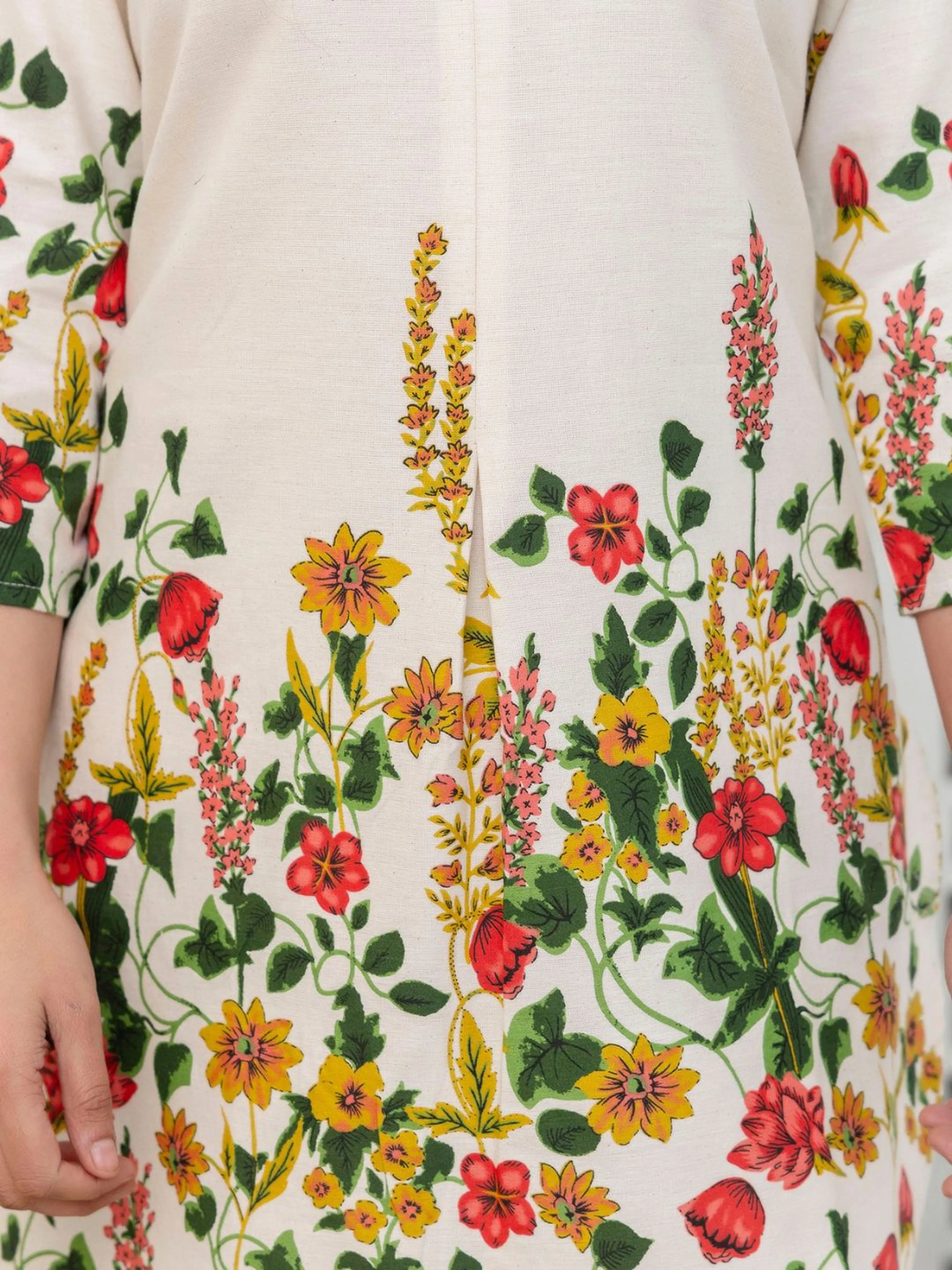 Cream Mandarin-Neck Kurta & Wide-Leg Floral Co-ord Set in Cotton Flex