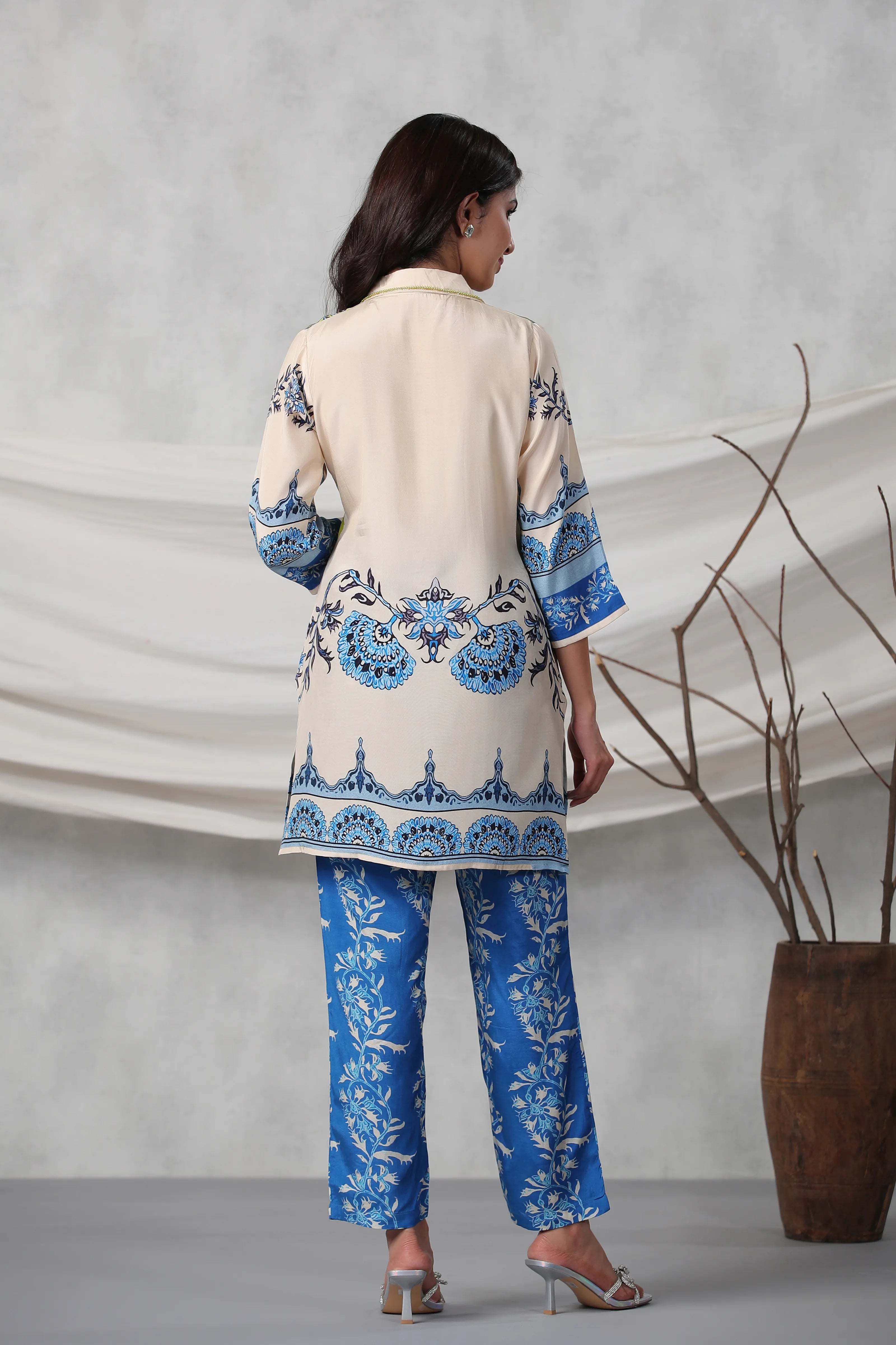 Ivory Lime Heritage Placement Printed Muslin Co-ord Set