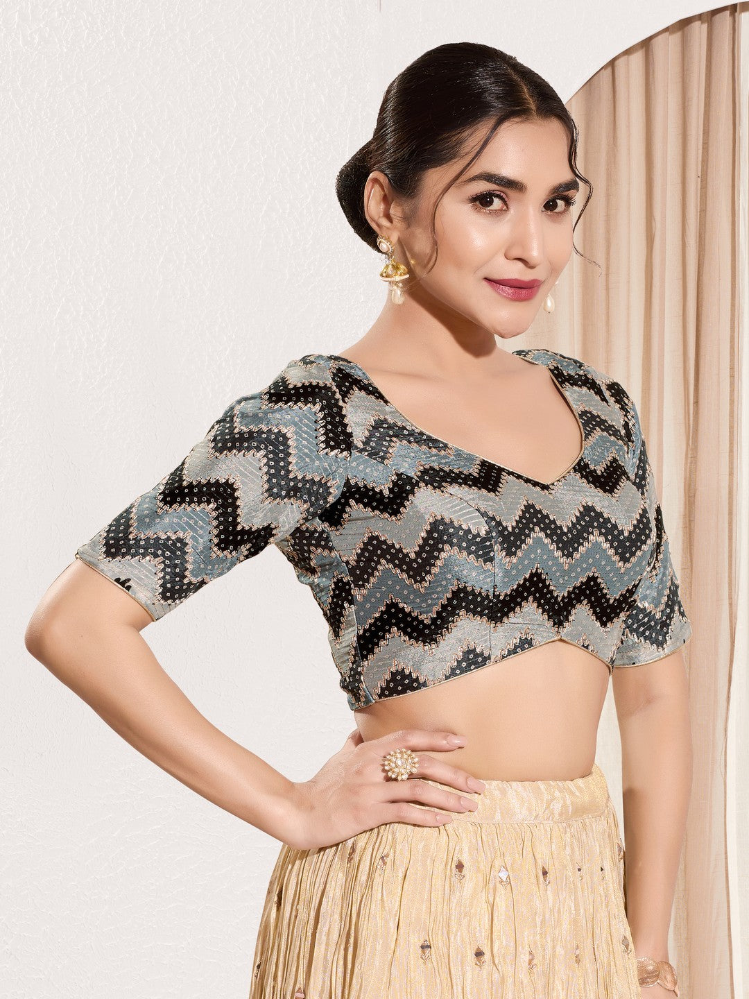 Zig Zag Paan Neck Embroidered Blouse
