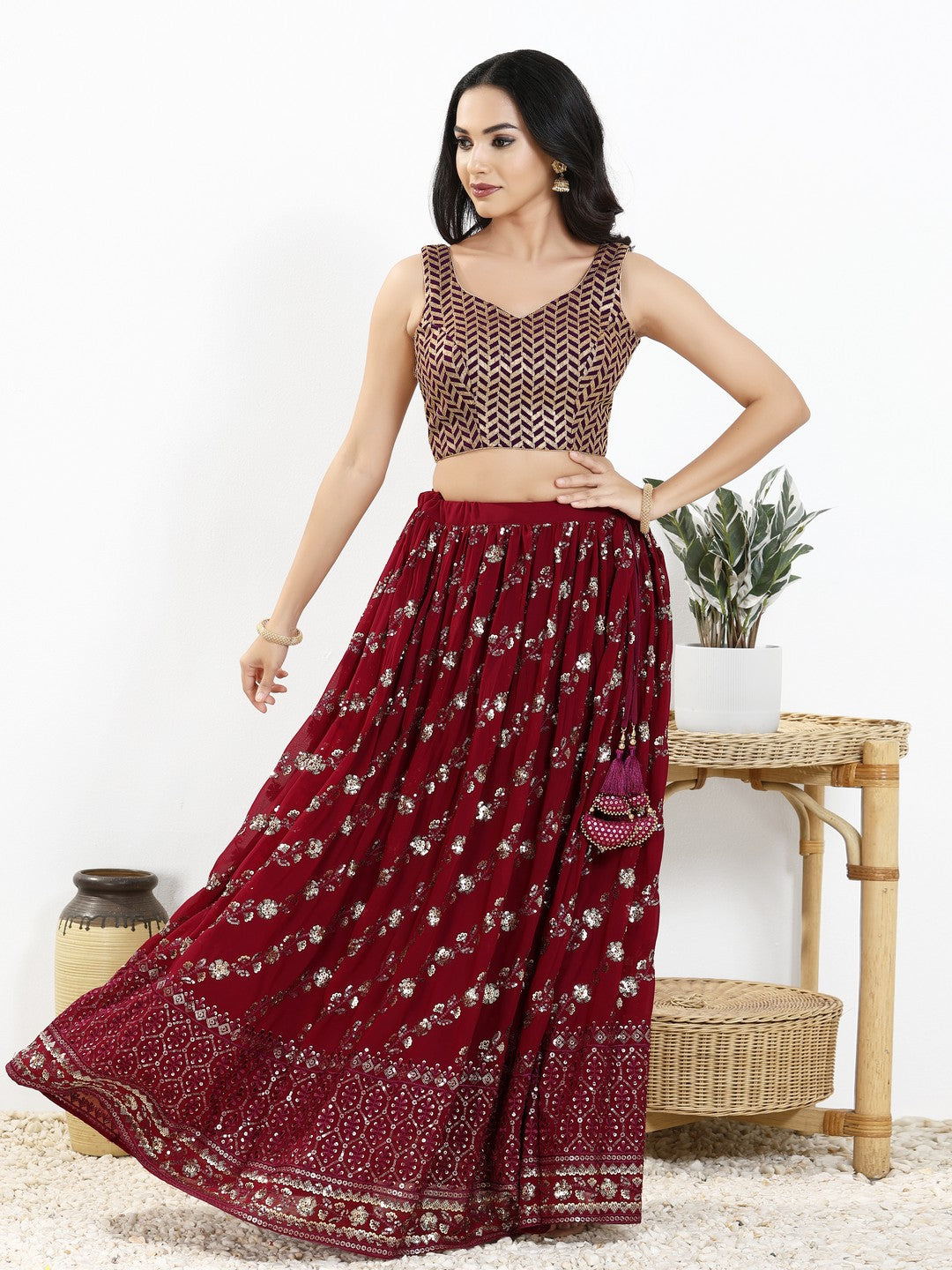 Light Gold Sequence Embroidered Paan Neck Sleveless Blouse