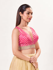 Laherya Printed Plunging V Neckline Sleeveless Blouse
