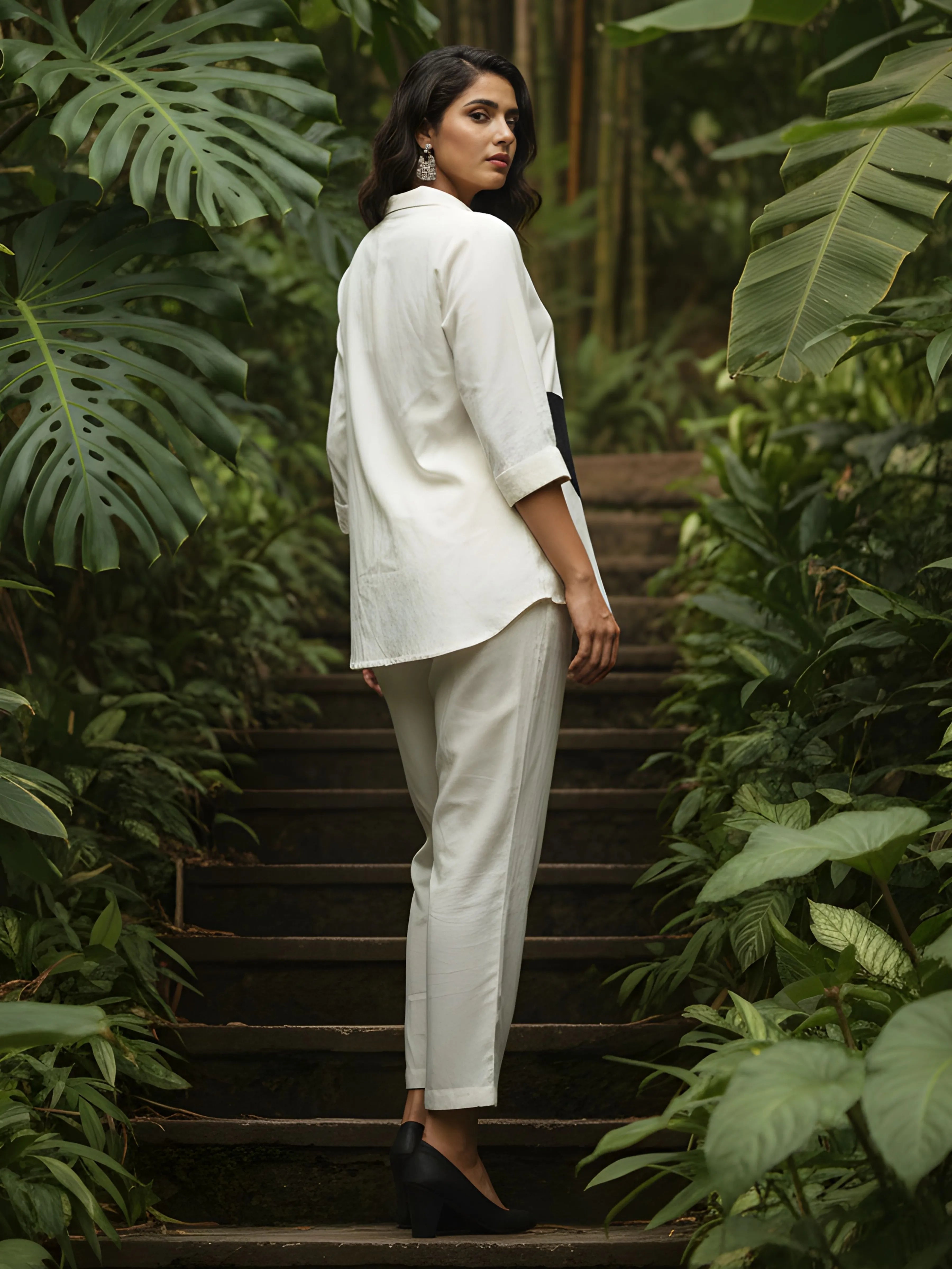 Organic White Floral Appliqué Co-ord Set in Cotton Flex