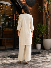 Off-White Kurta Set with Floral Embroidery in Mul Chanderi