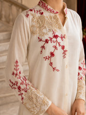 Ivory Kurta Set with Red and Gold Floral Embroidery in Chinnon