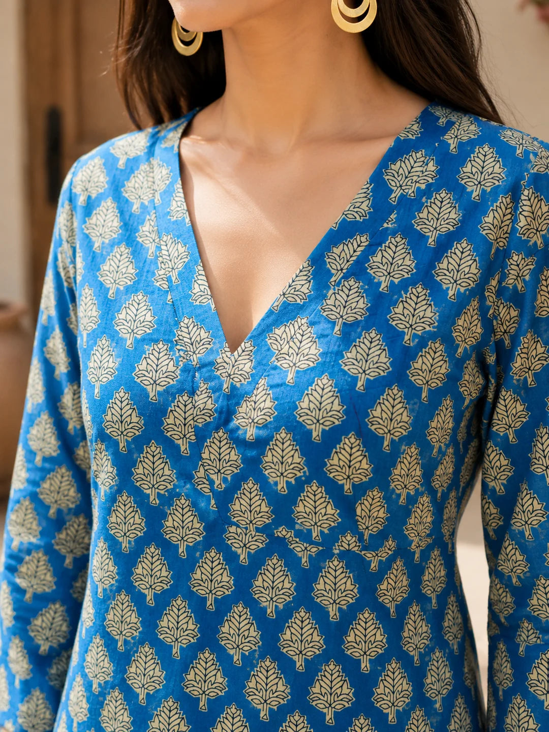 Blue Short Kurti with All-Over Leaf Print in Cotton
