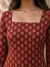Brick Red Short Kurti with Beige Floral Buti Print in Cotton