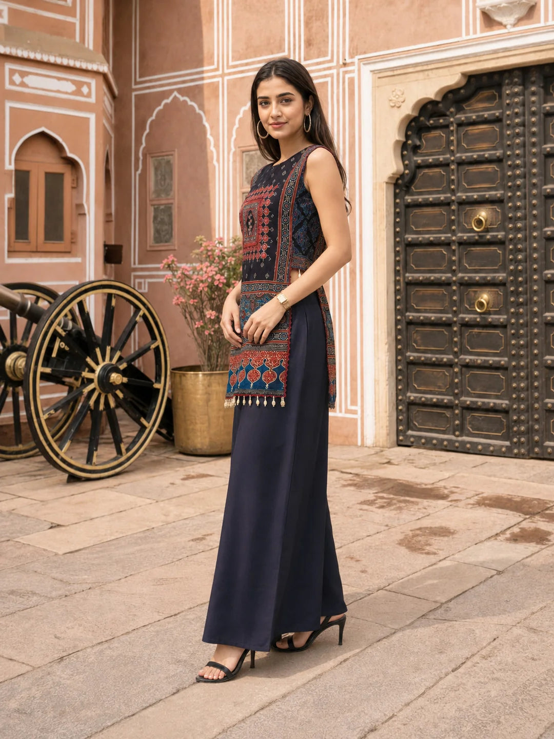Black & Red Printed Sleeveless Kurta Set Solid Palazzo in Muslin