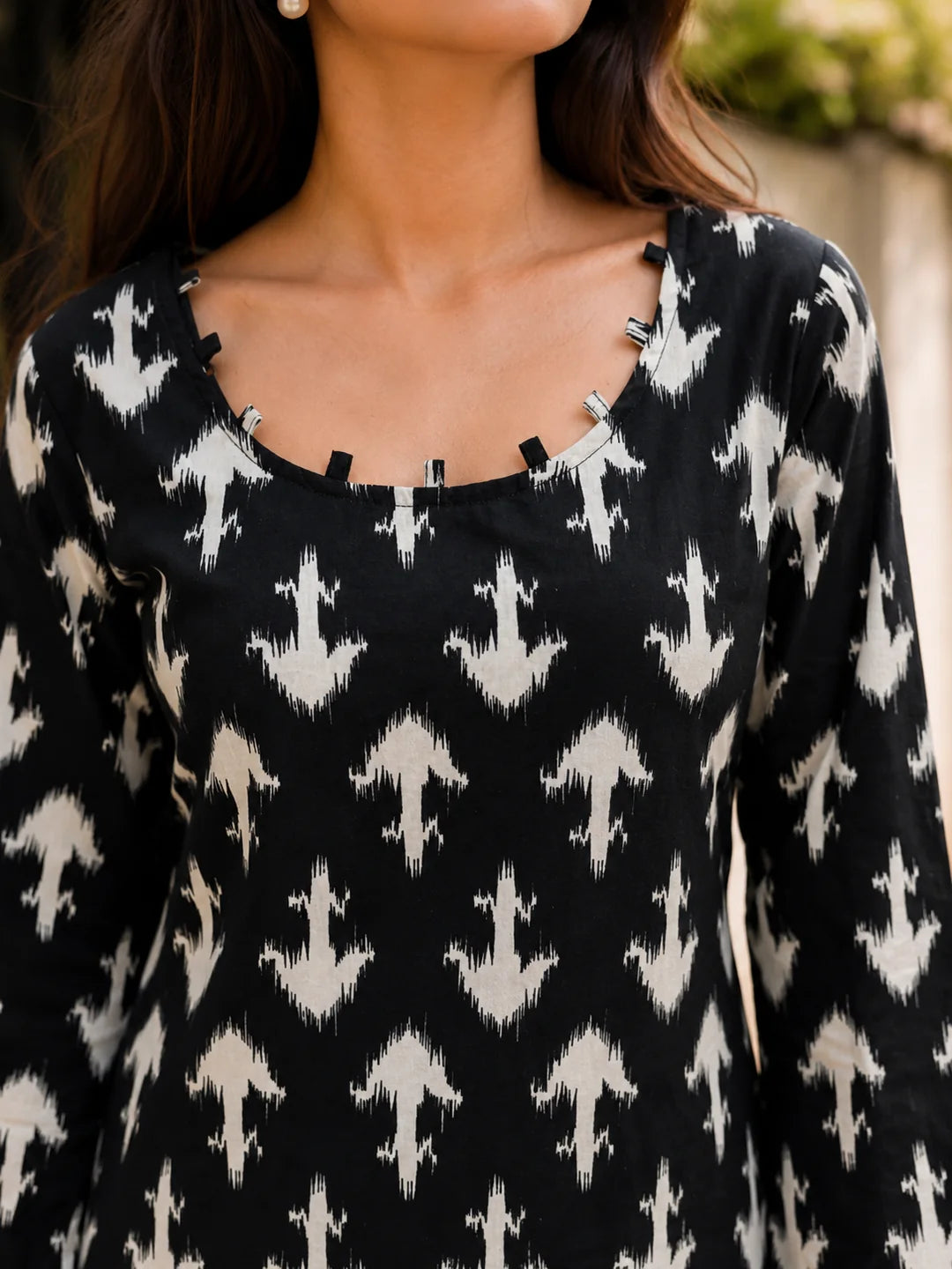 Black & White Ikat Printed Short Kurti in Cotton