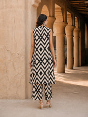 Cream & Black Abstract Geometric Print Kurta Pant Set in Russian Silk