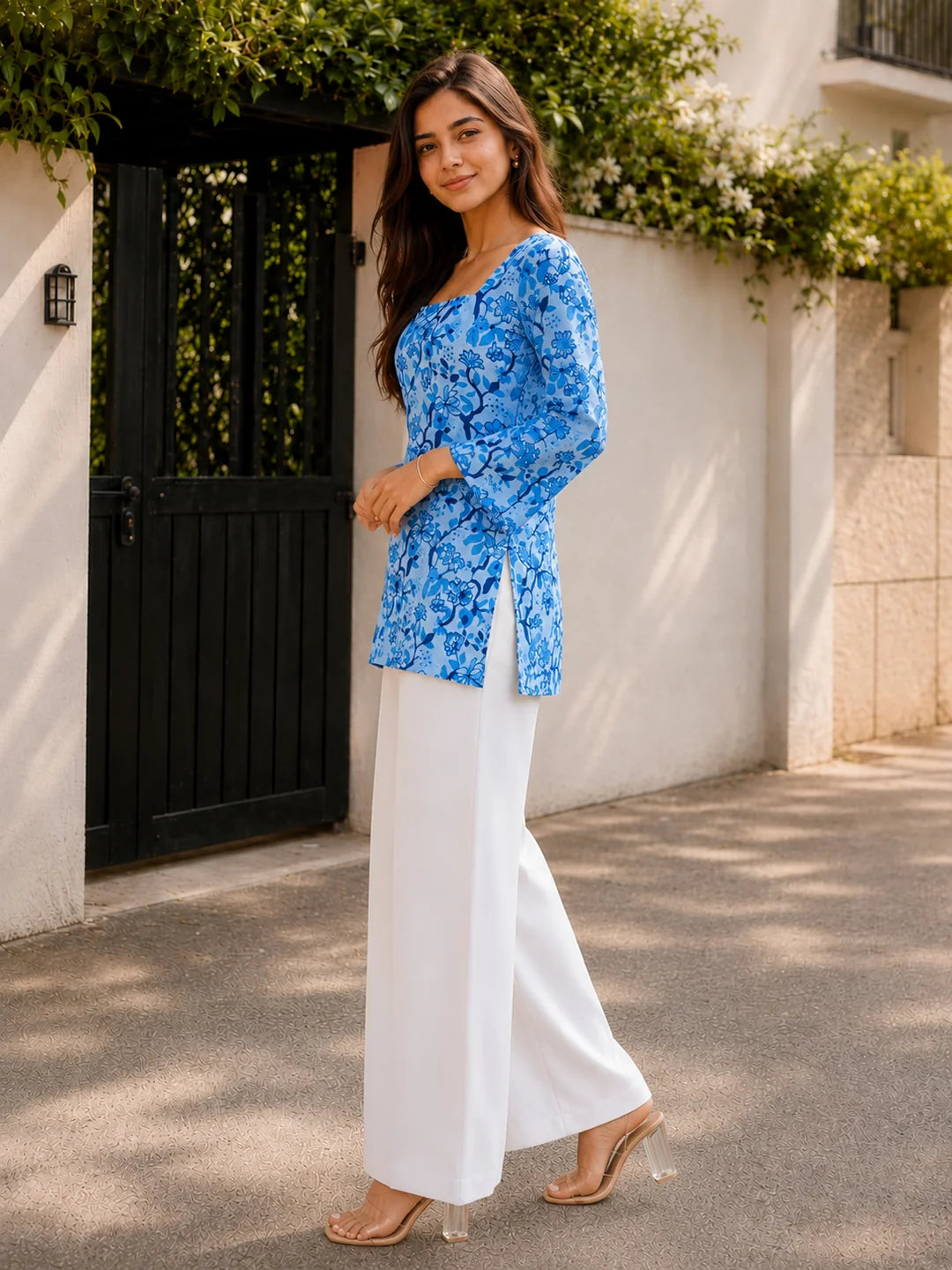 Blue Floral Jaal Printed Cotton Short Kurti