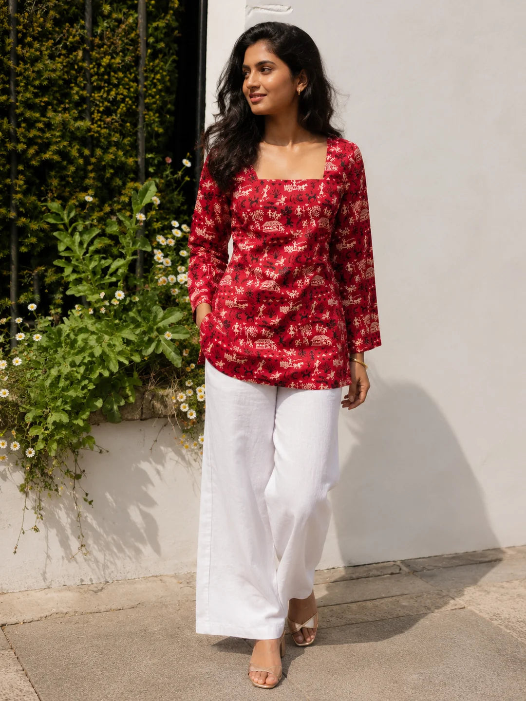 Red Warli Motif Printed Cotton Short Kurti