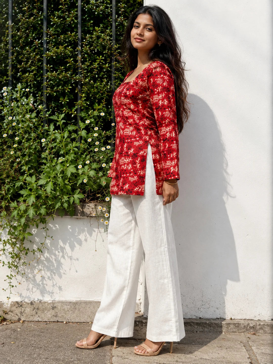 Red Warli Motif Printed Cotton Short Kurti