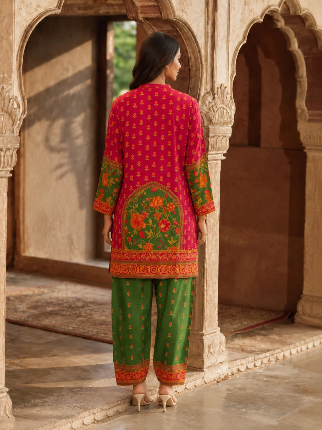Red & Green Floral Printed Co-ord Set in Muslin