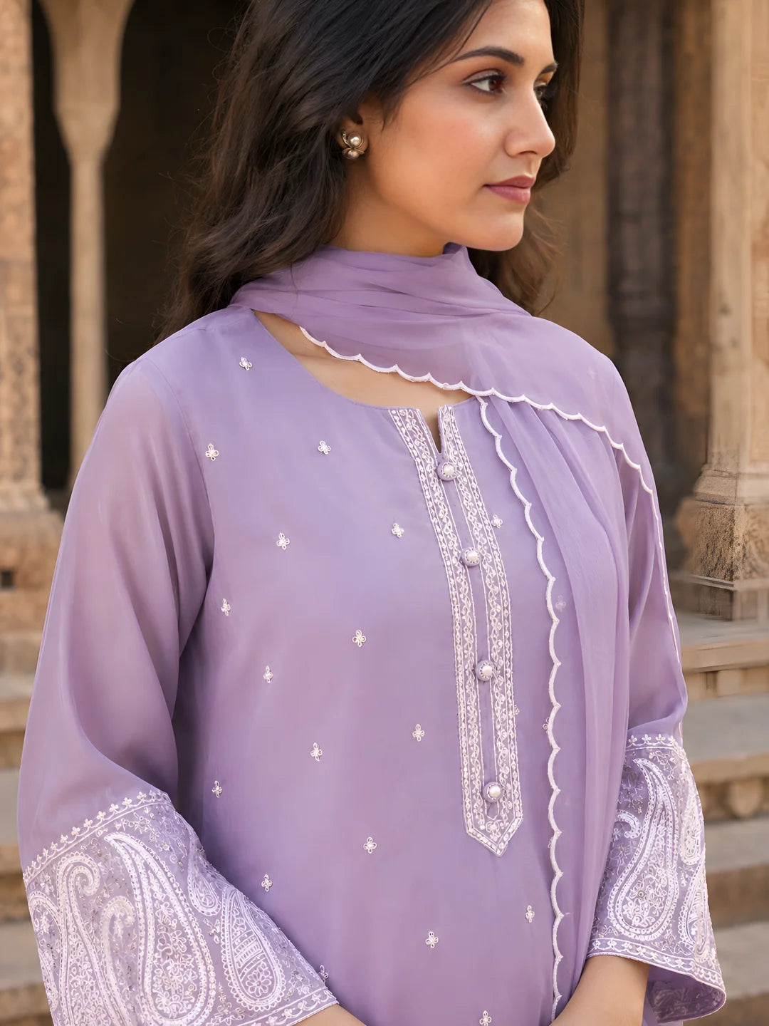 Lilac Paisley Embroidery Organza Ethnic Set With Dupatta