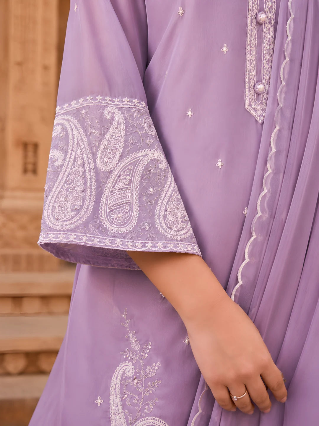 Lilac Paisley Embroidery Organza Ethnic Set With Dupatta