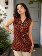 Brick Red Sleeveless Geometric Printed Short Kurti with Wooden Button in Cotton