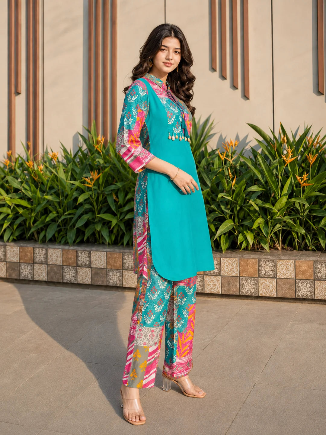 Sea Green Muslin Co-Ord Set with Lurex Thread Work & Copper Coin Tassel Details
