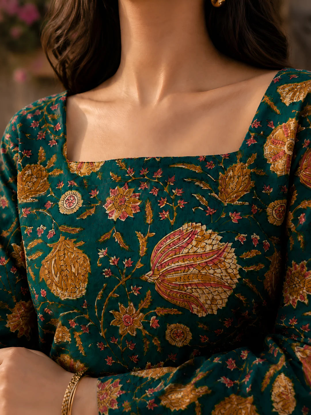 Dark Green Floral Print Short Kurti in Cotton