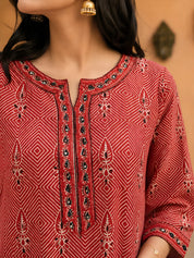 Rust Red Diamond Print Kurta Set with Dupatta in Cotton