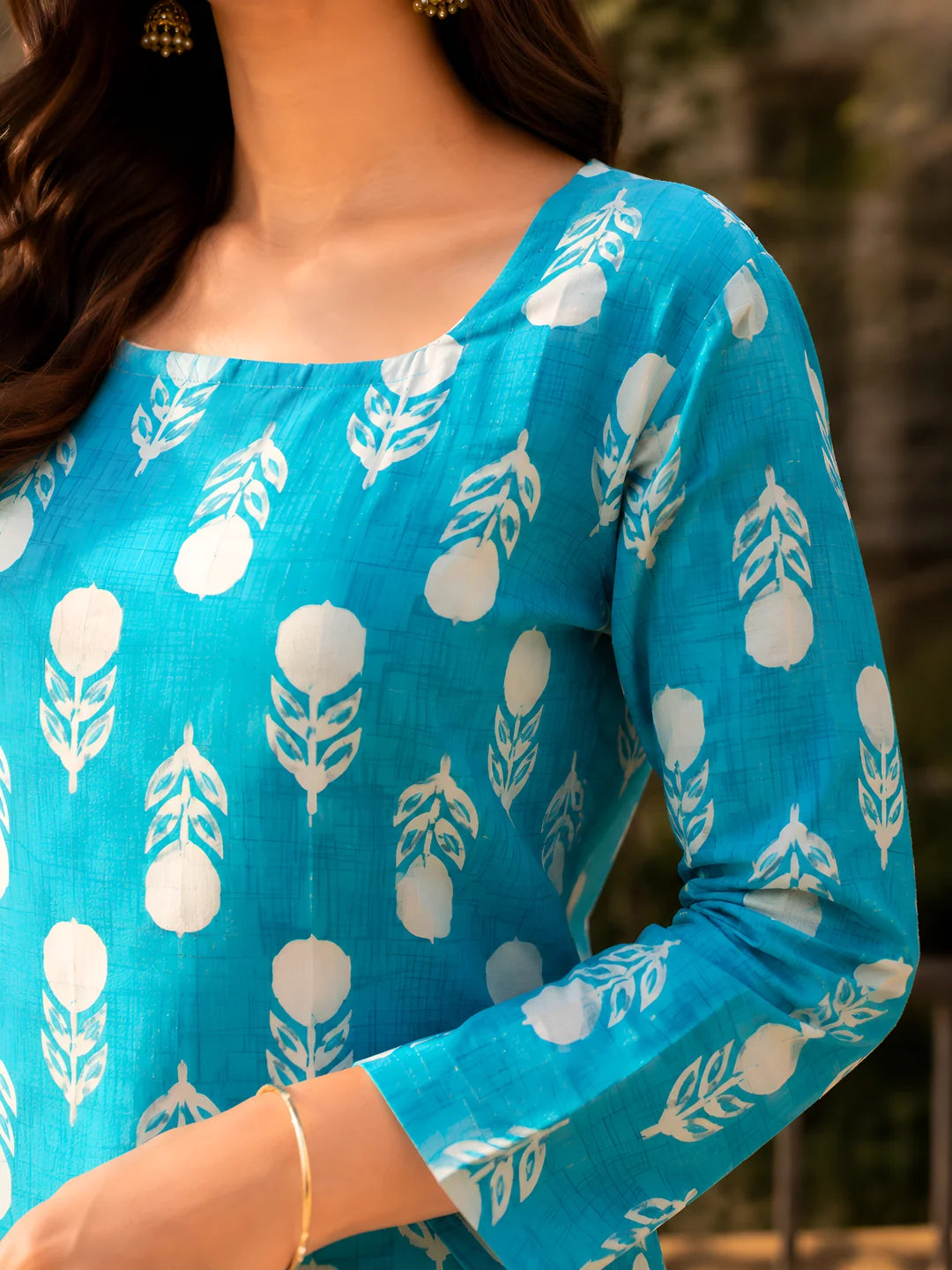 Turquoise Floral Block Print Short Kurti in Cotton