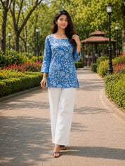 Cornflower Blue Floral Jaal Short Kurti in Cotton
